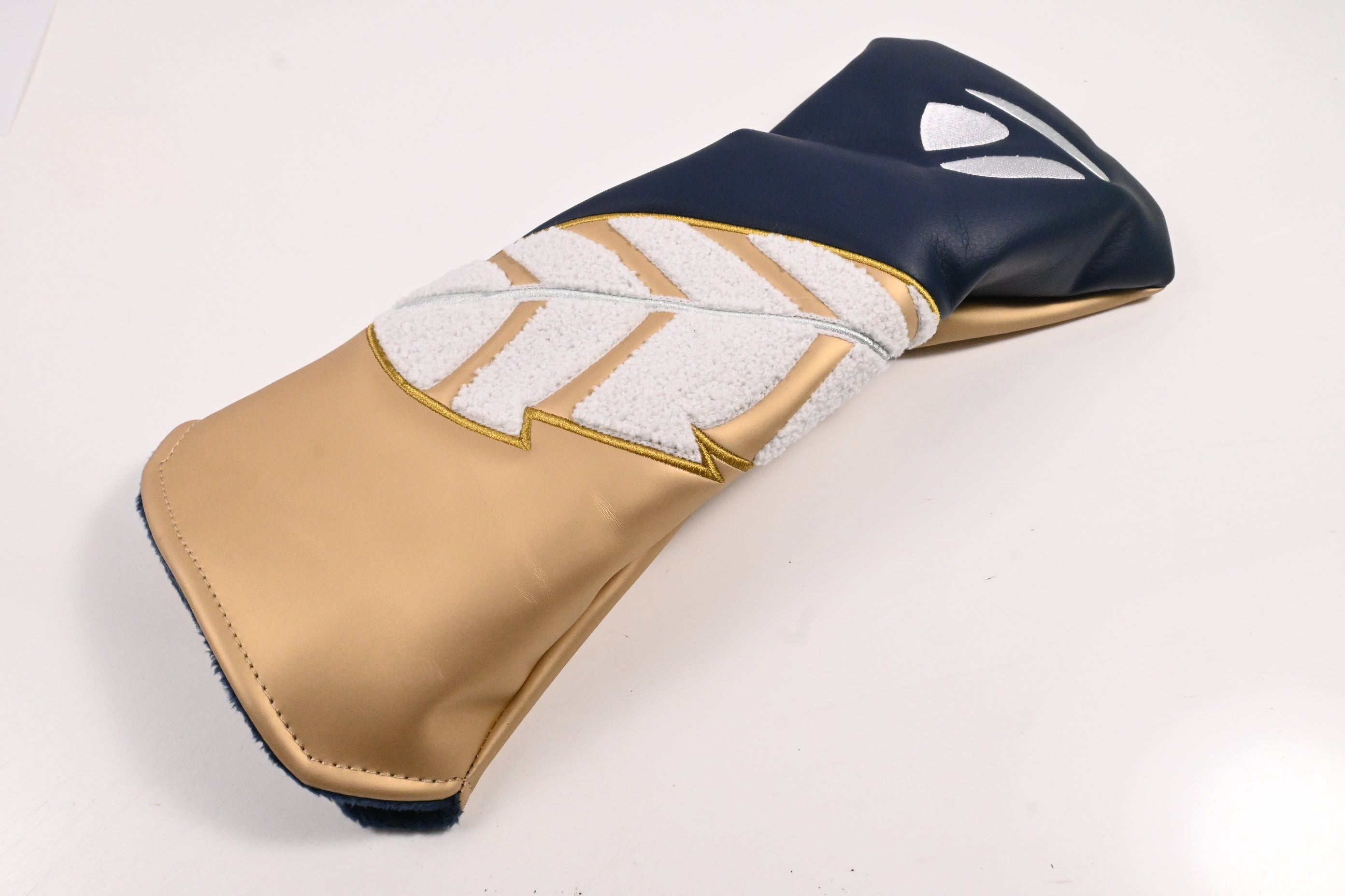 Taylormade Queen City / Driver Headcover / Gold & Blue