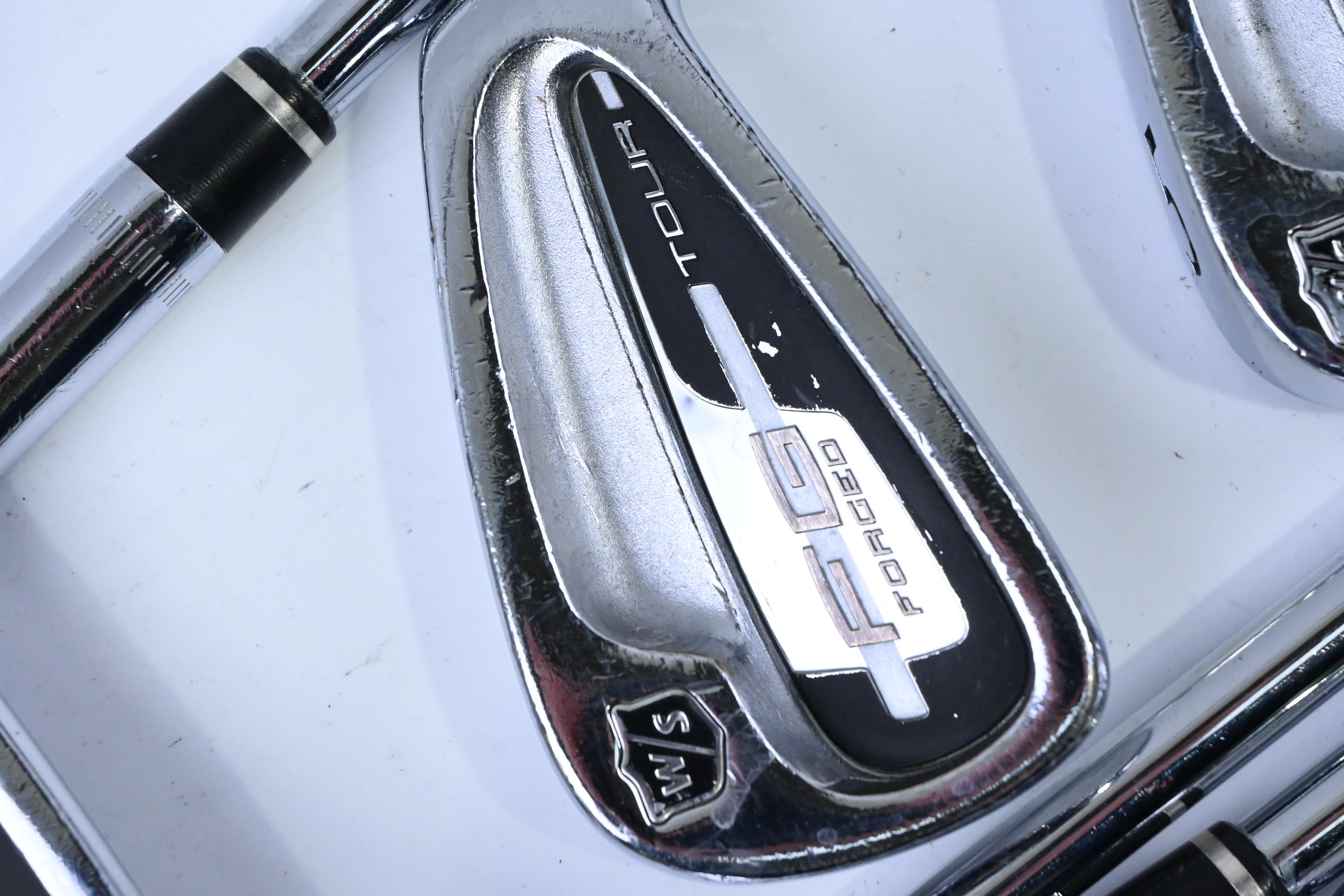 Wilson FG Tour Irons / 3-9 / Stiff Flex Dynamic Gold S300 Shafts