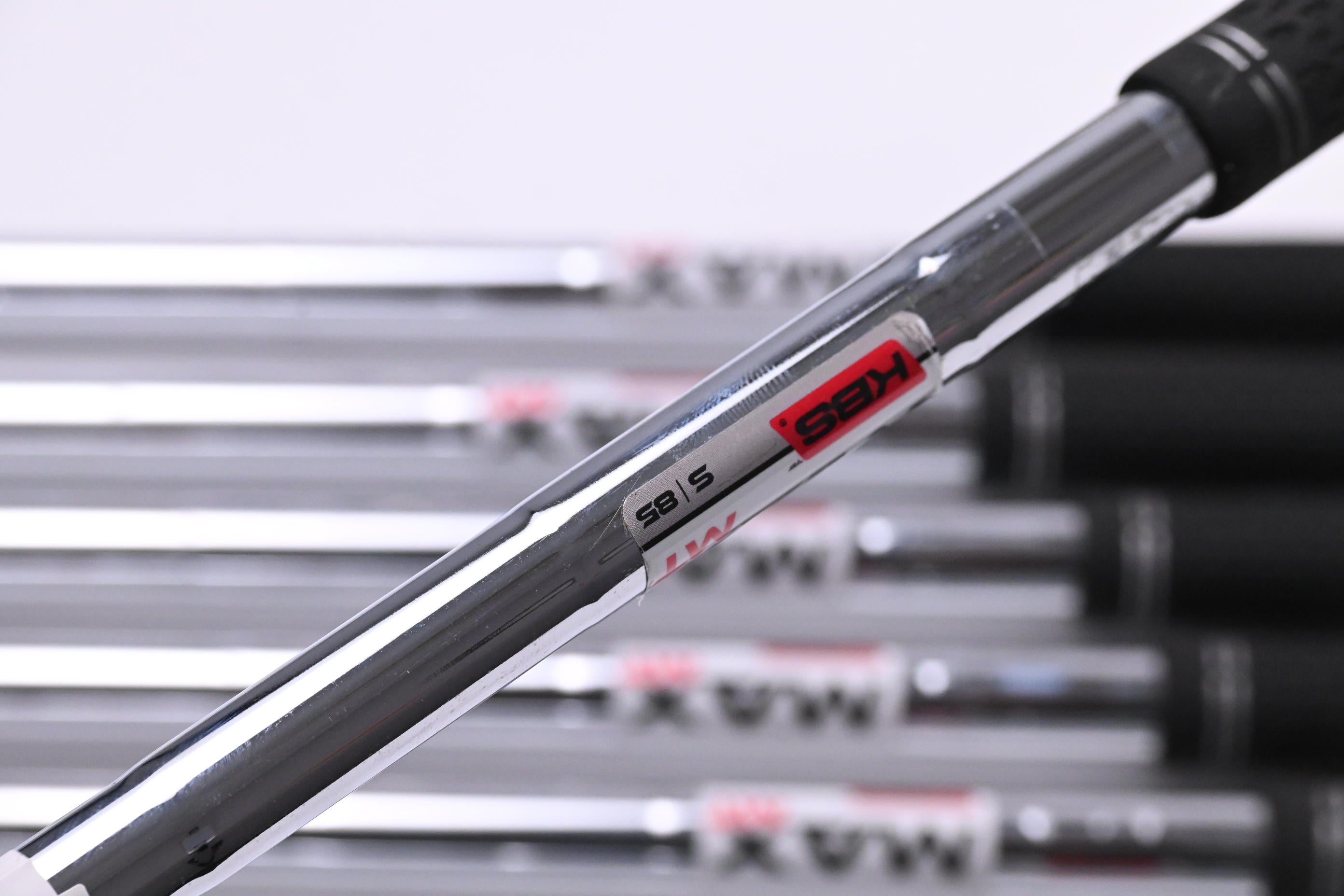 Taylormade Qi Irons / 5-PW+SW / Stiff Flex KBS MAX MT 85 Shafts