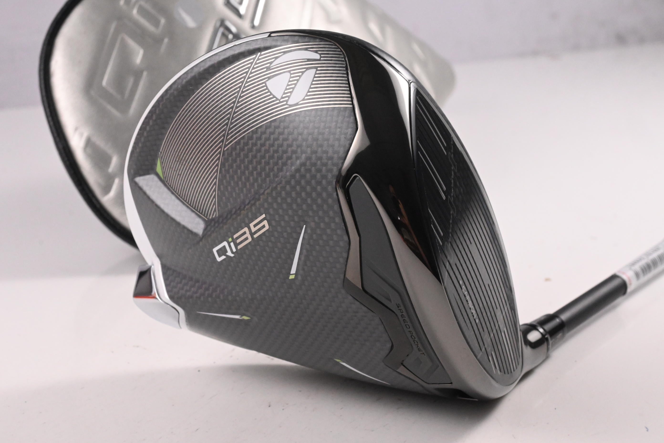Taylormade Qi35 Max Lite Driver / 12 Degree / Regular Flex Vanquish 40 Shaft