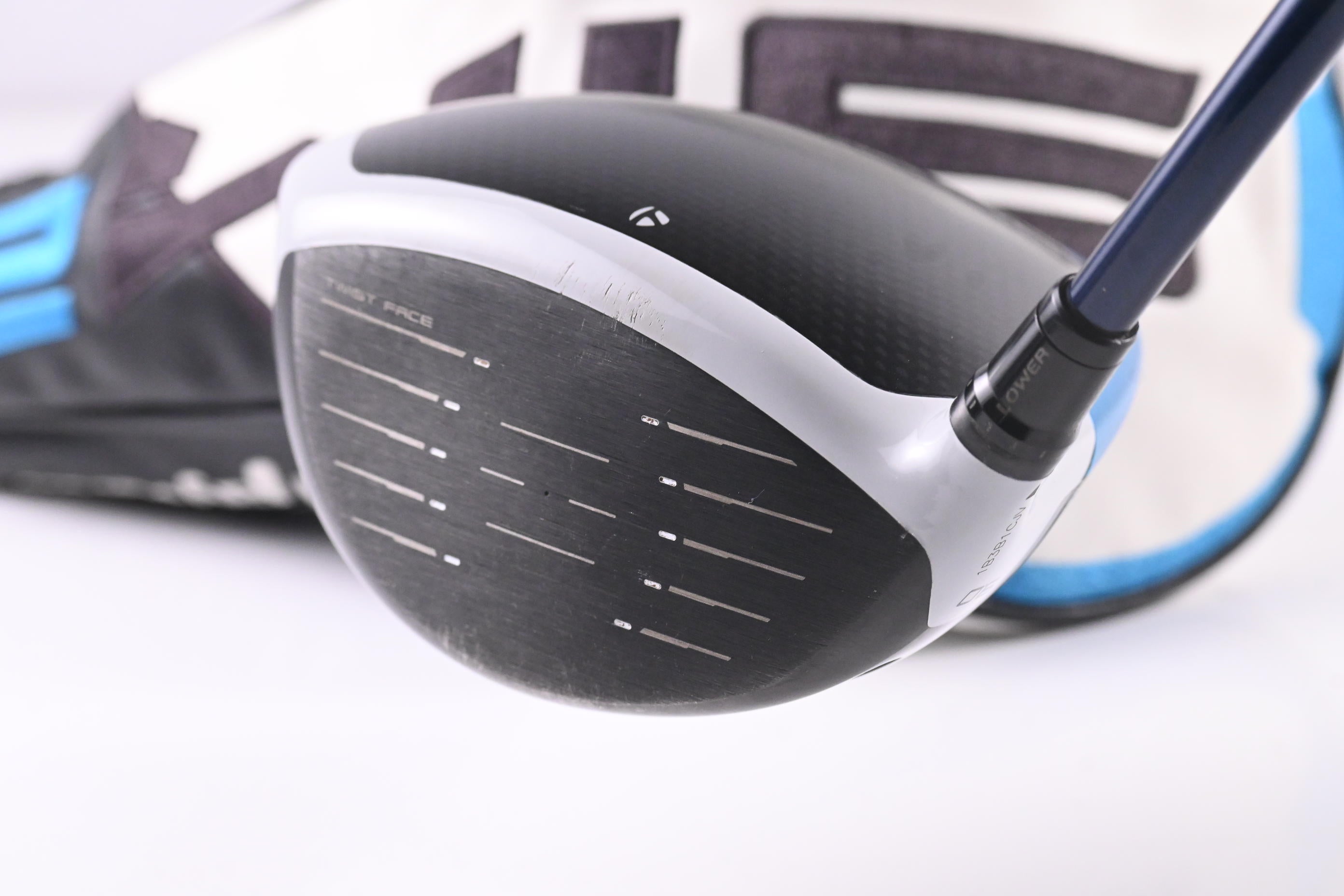 Taylormade SIM2 Max Driver / 9 Degree / Regular Flex Fujikura Ventus Blue 5