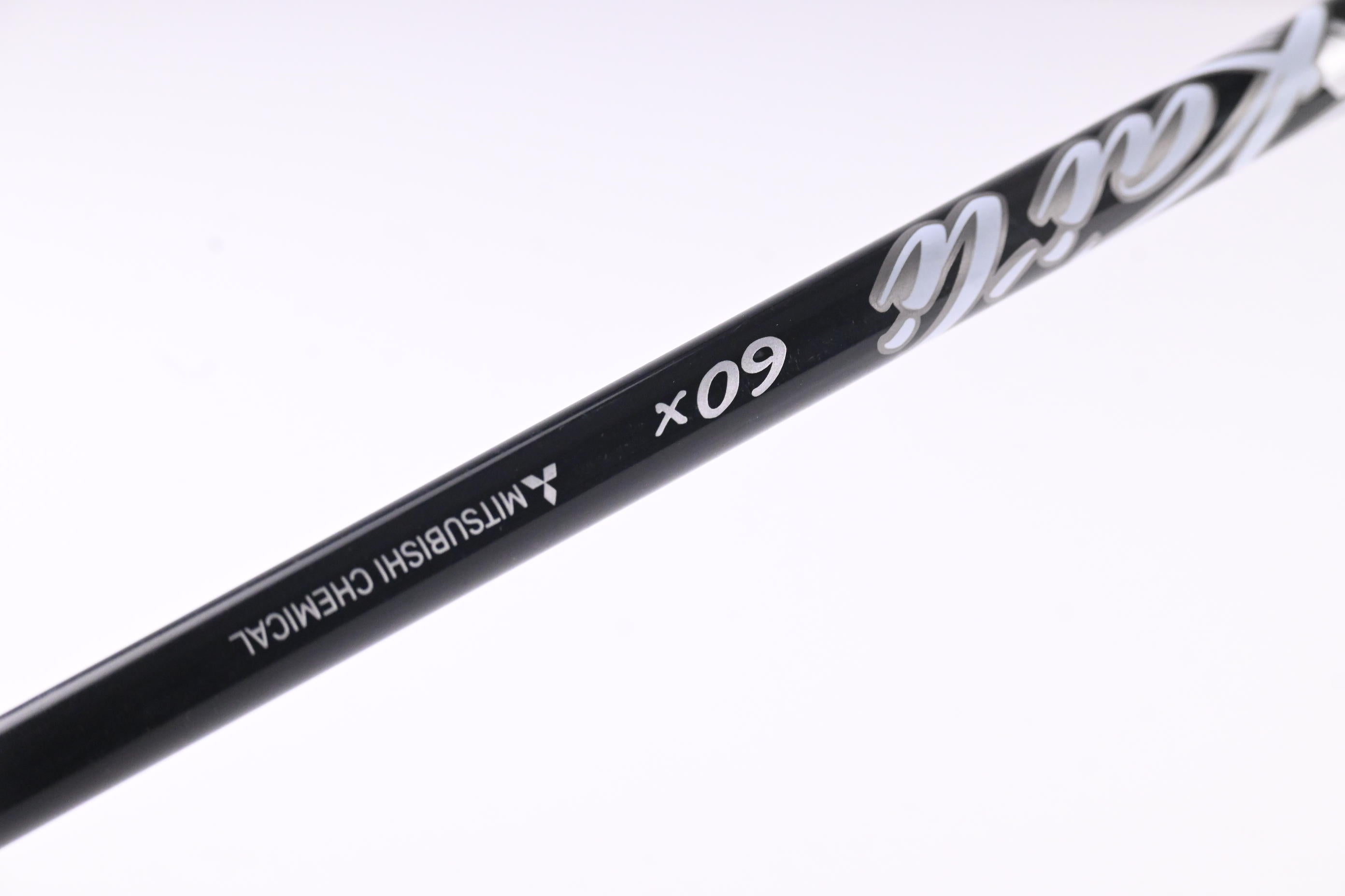 Callaway Paradym Triple Diamond Driver / 10.5 Degree / X-Flex Kai`li White 60