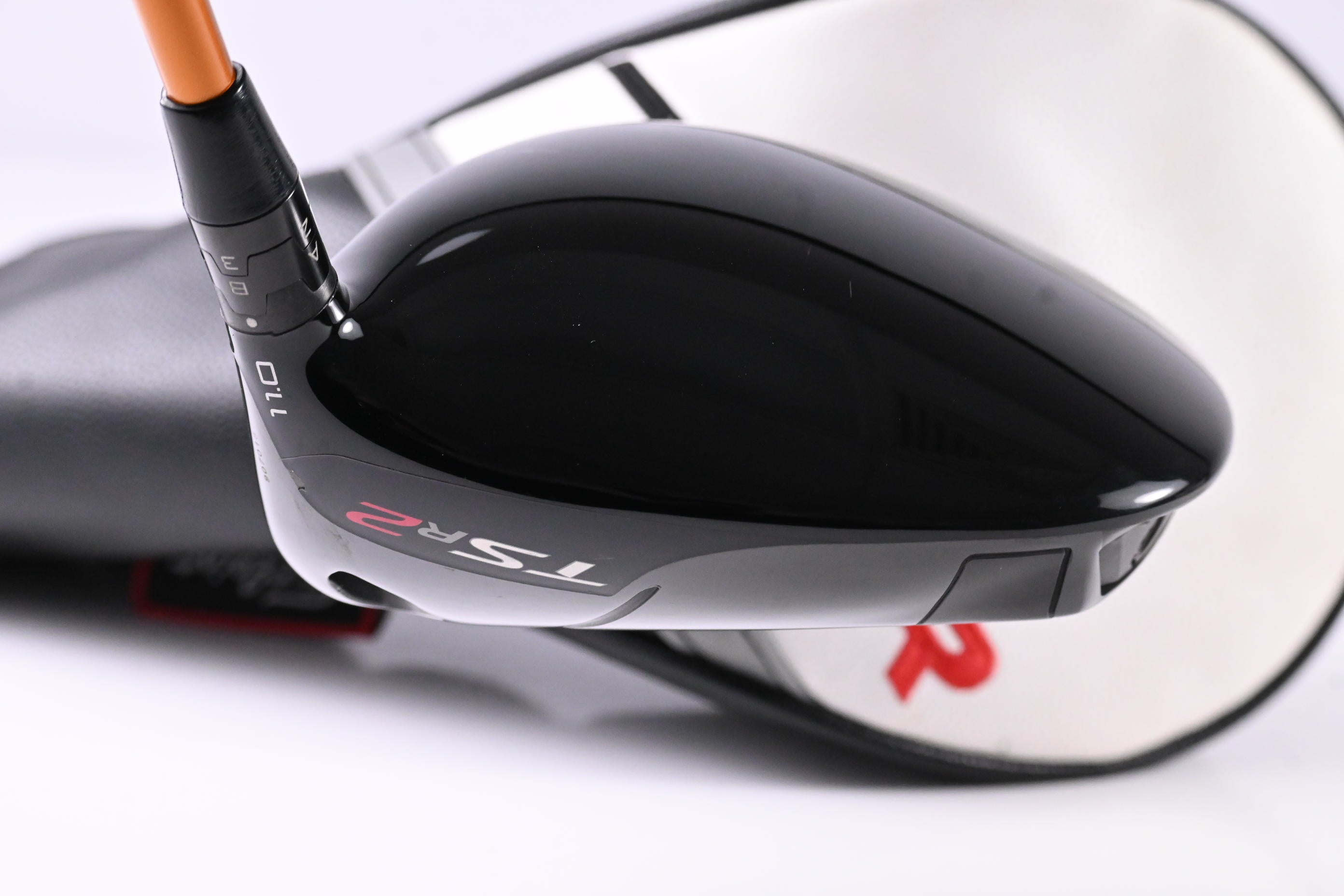 Titleist TSR2 Driver / 11 Degree / Regular Flex Aldila NVS Orange 45 Shaft