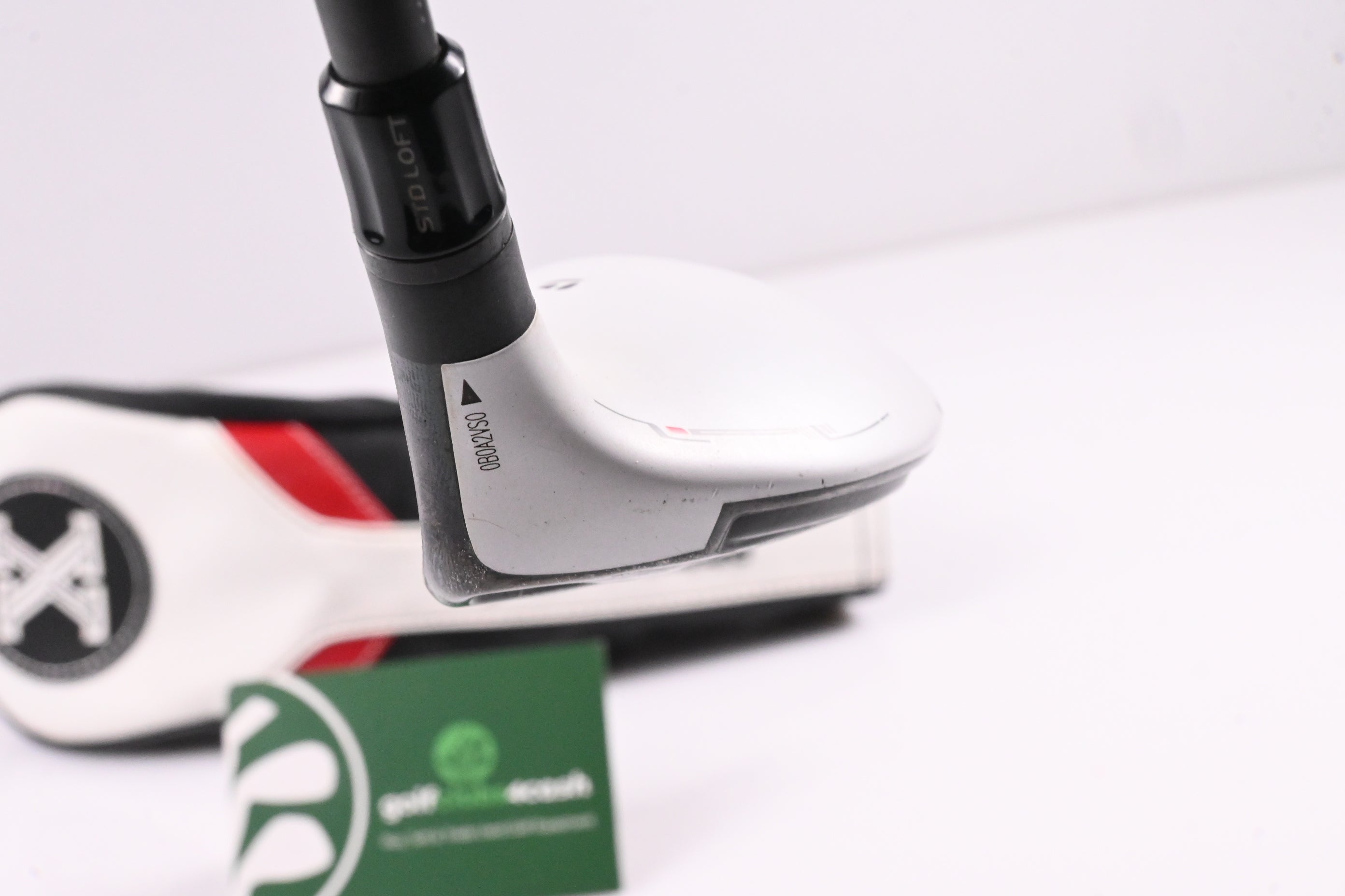 Taylormade Rescue 11 #4 Hybrid / 21 Degree / Regular Flex Aldila RIP 65 Shaft