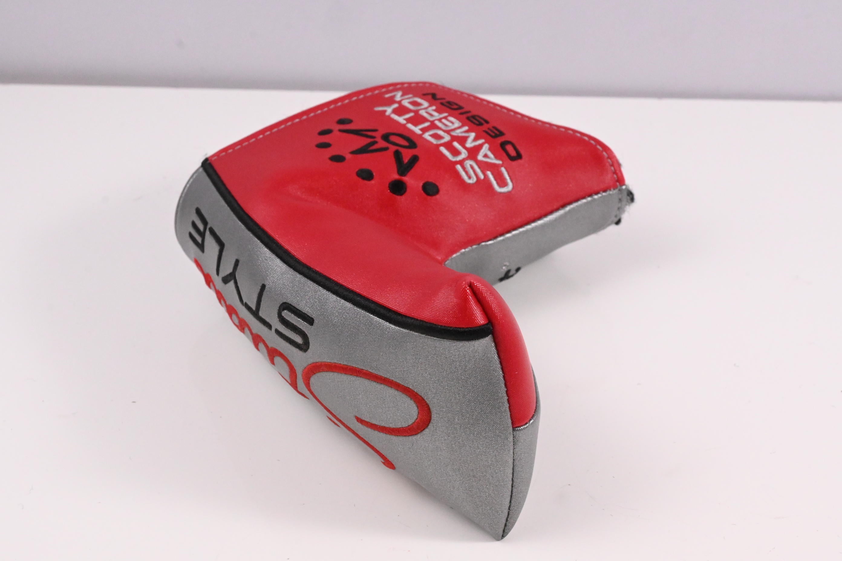 Scotty Cameron 2025 Studio Style Newport Putter / 34 Inch