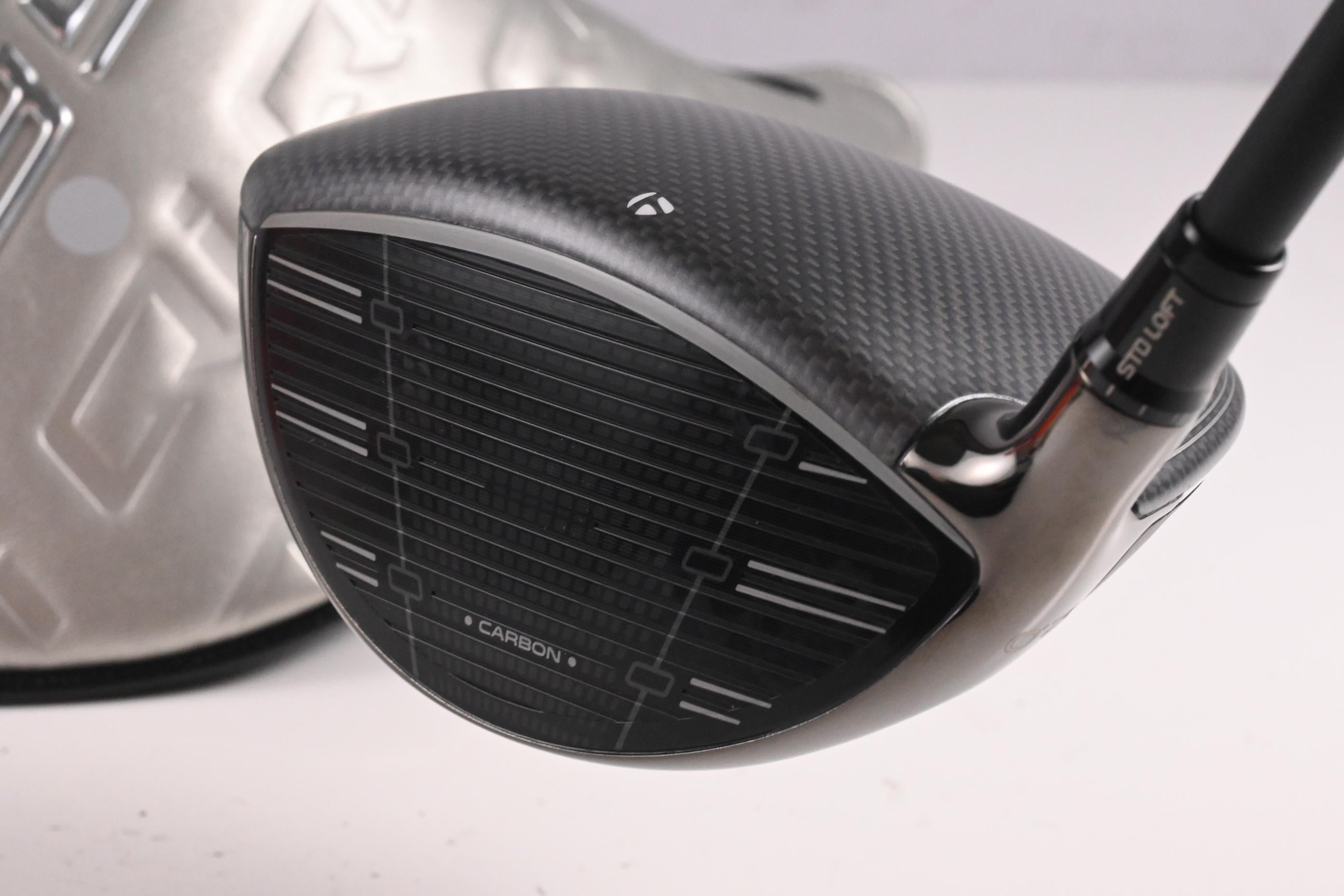 Taylormade Qi35 Max Lite Driver / 12 Degree / Regular Flex Vanquish 40 Shaft