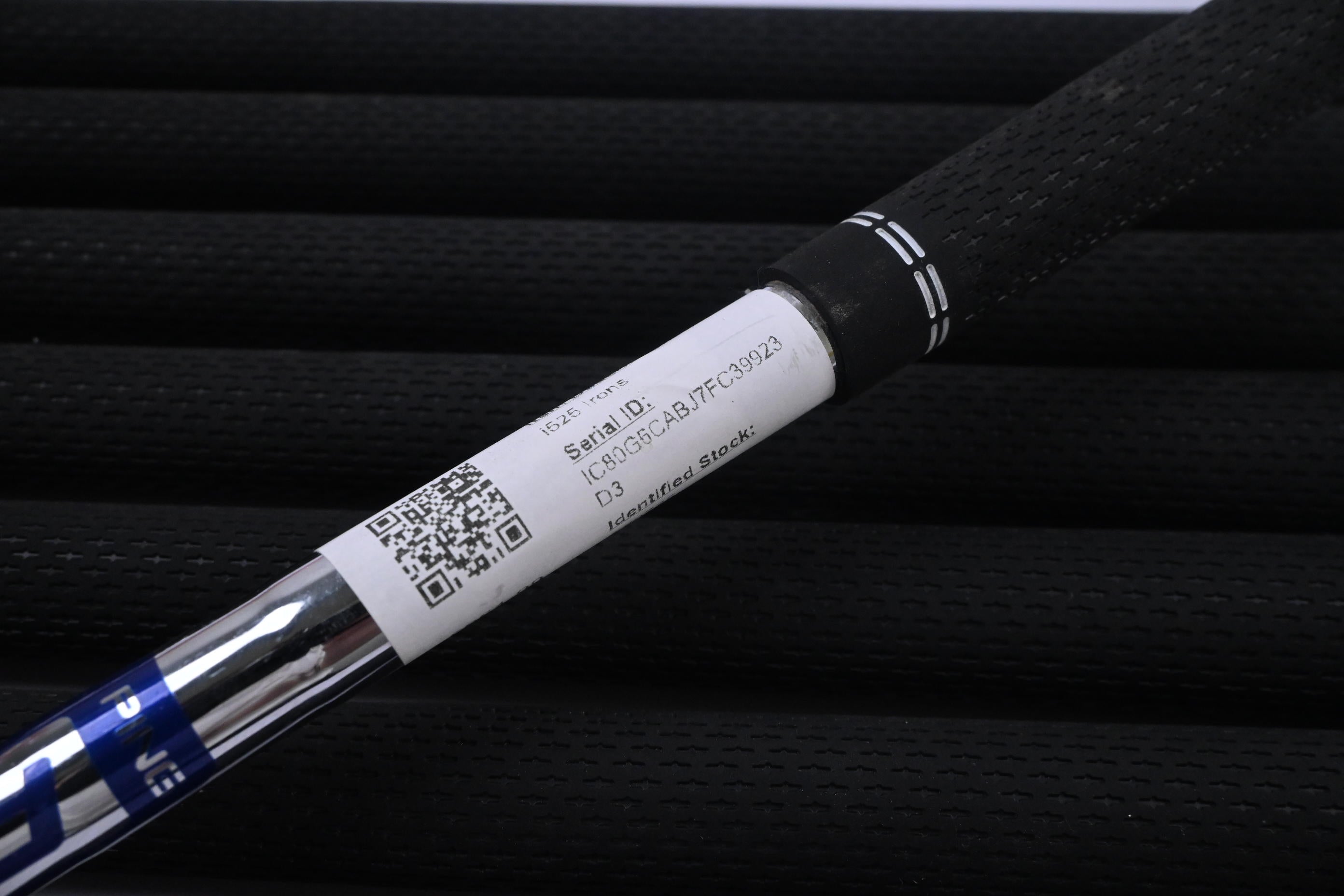Left Hand Ping i525 Irons / 3-PW / Black Dot / Stiff Flex Ping AWT 2.0 Shafts