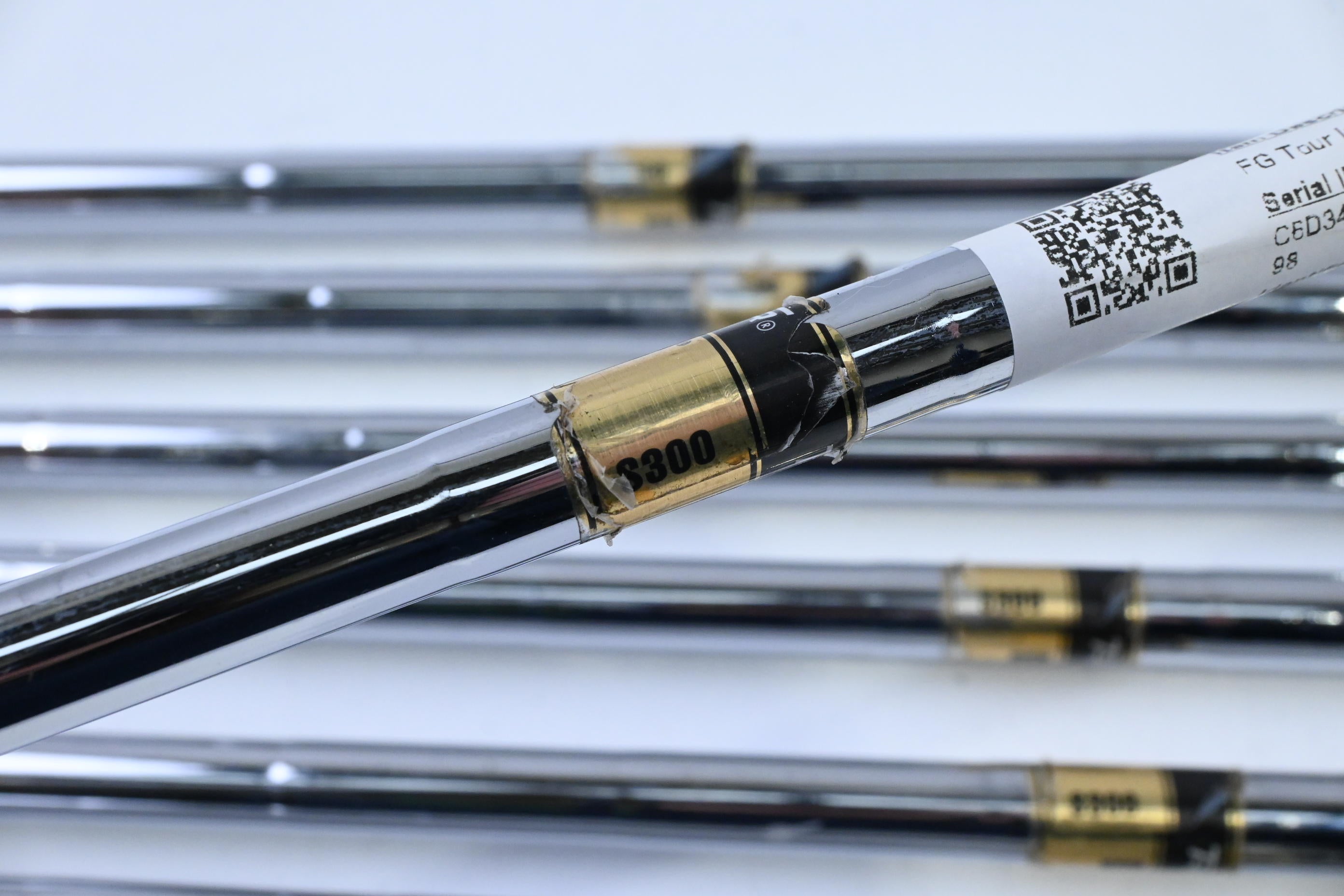 Wilson FG Tour Irons / 3-9 / Stiff Flex Dynamic Gold S300 Shafts