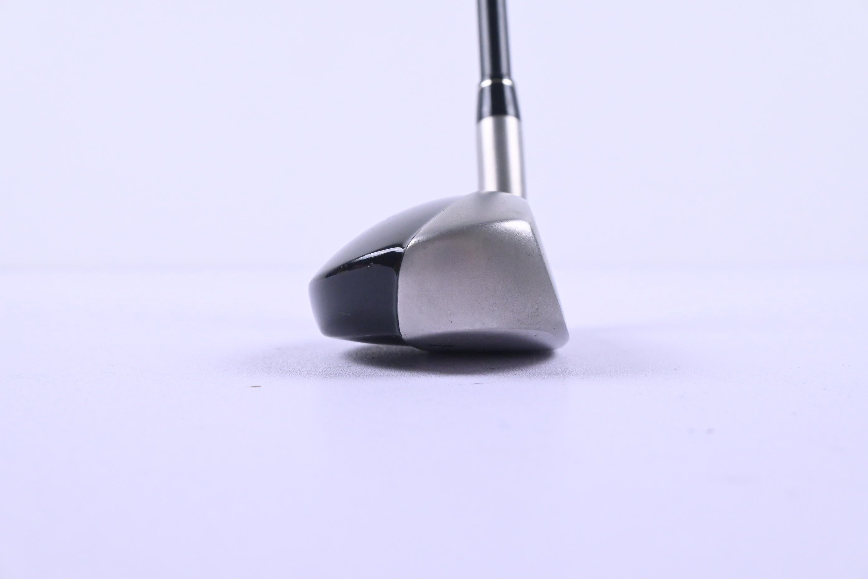 Taylormade Rescue Mid #2 Hybrid / 16 Degree / Regular Flex Taylormade Ultralite
