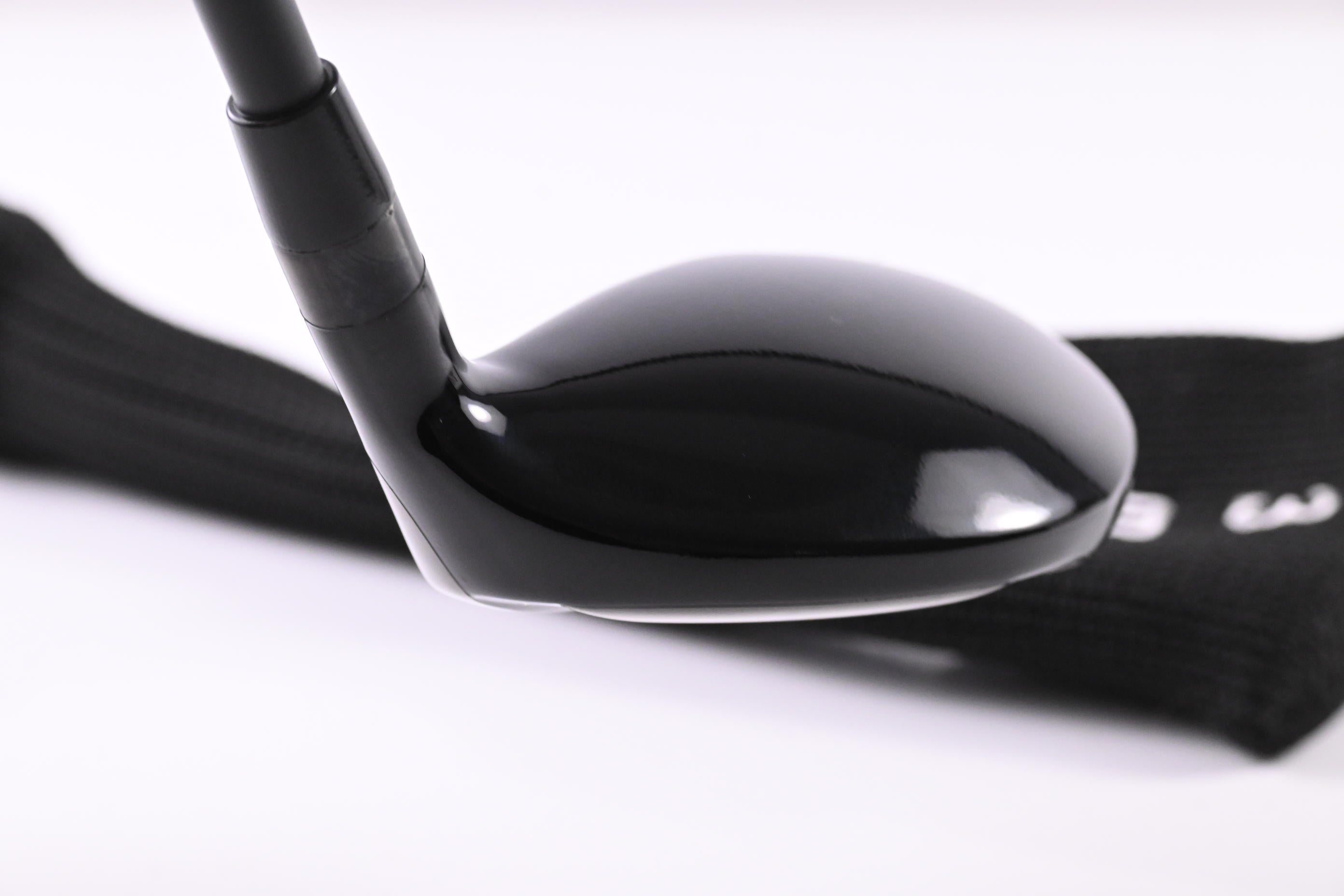 Eleven #3 Hybrid / 18 Degree / Regular Flex KBS 70 Shaft