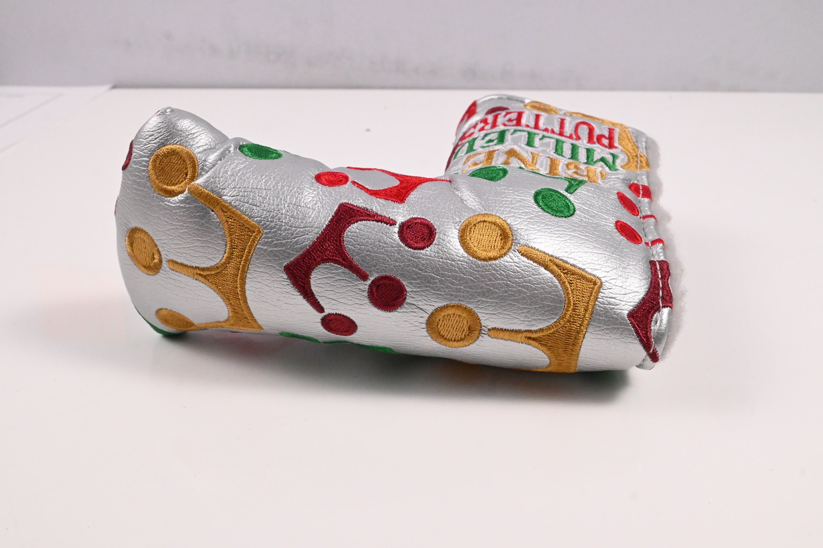 Scotty Cameron 2018 Holiday Wrapping Paper / Putter Headcover / Blade / Silver