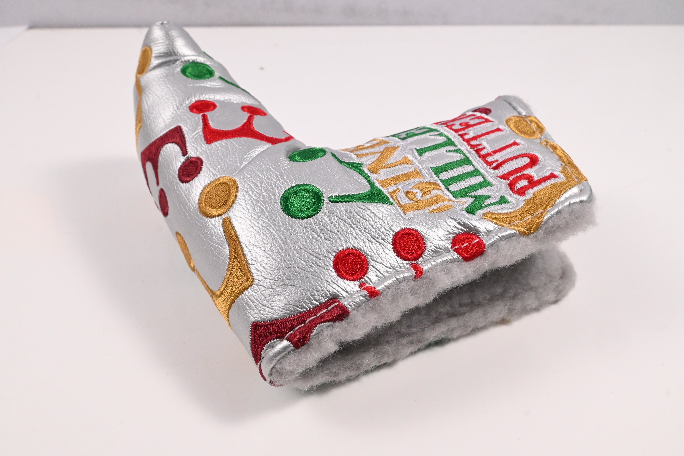 Scotty Cameron 2018 Holiday Wrapping Paper / Putter Headcover / Blade / Silver