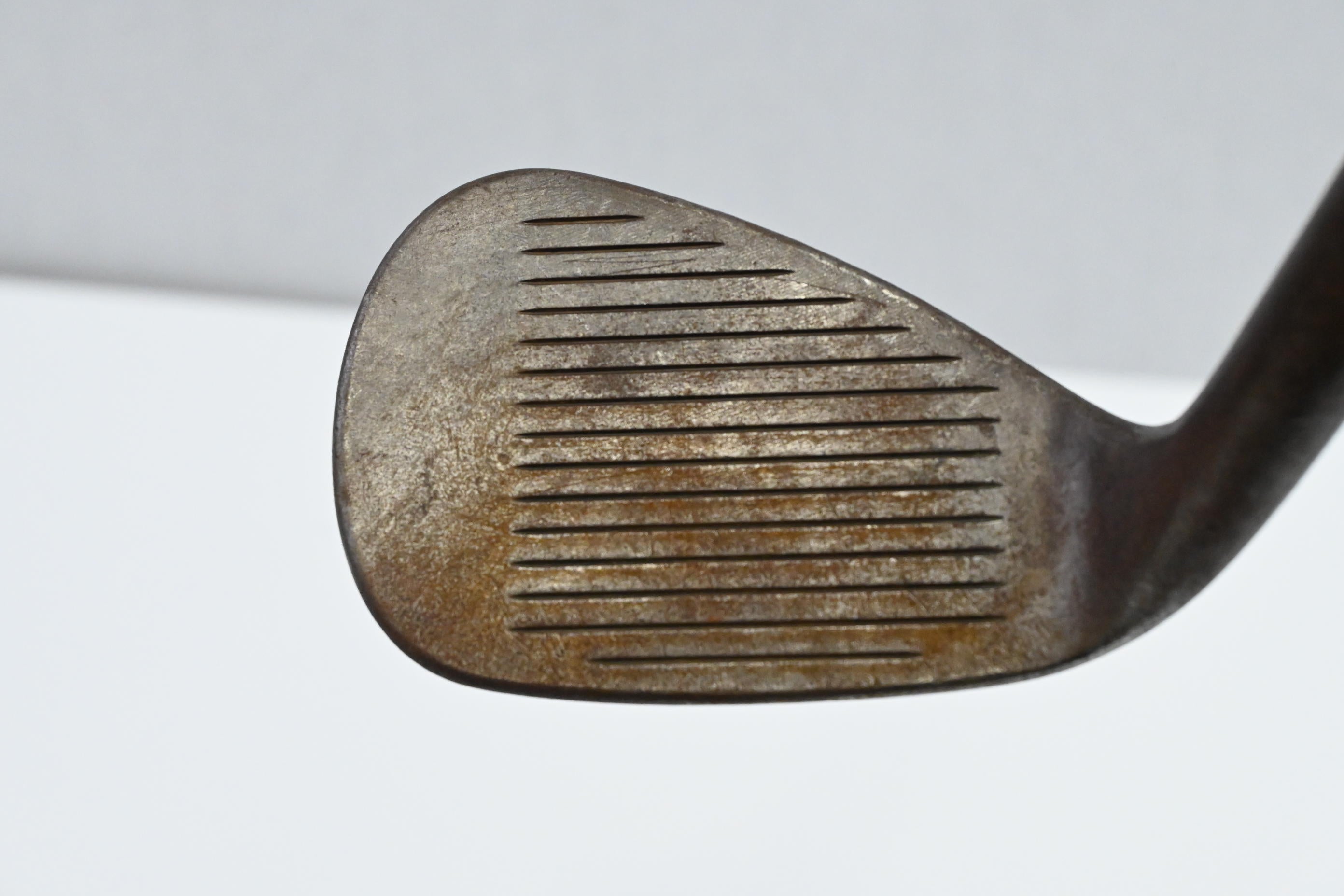Callaway Jaws MD5 Sand Wedge / 56 Degree / Stiff Flex Dynamic Gold 115 S200