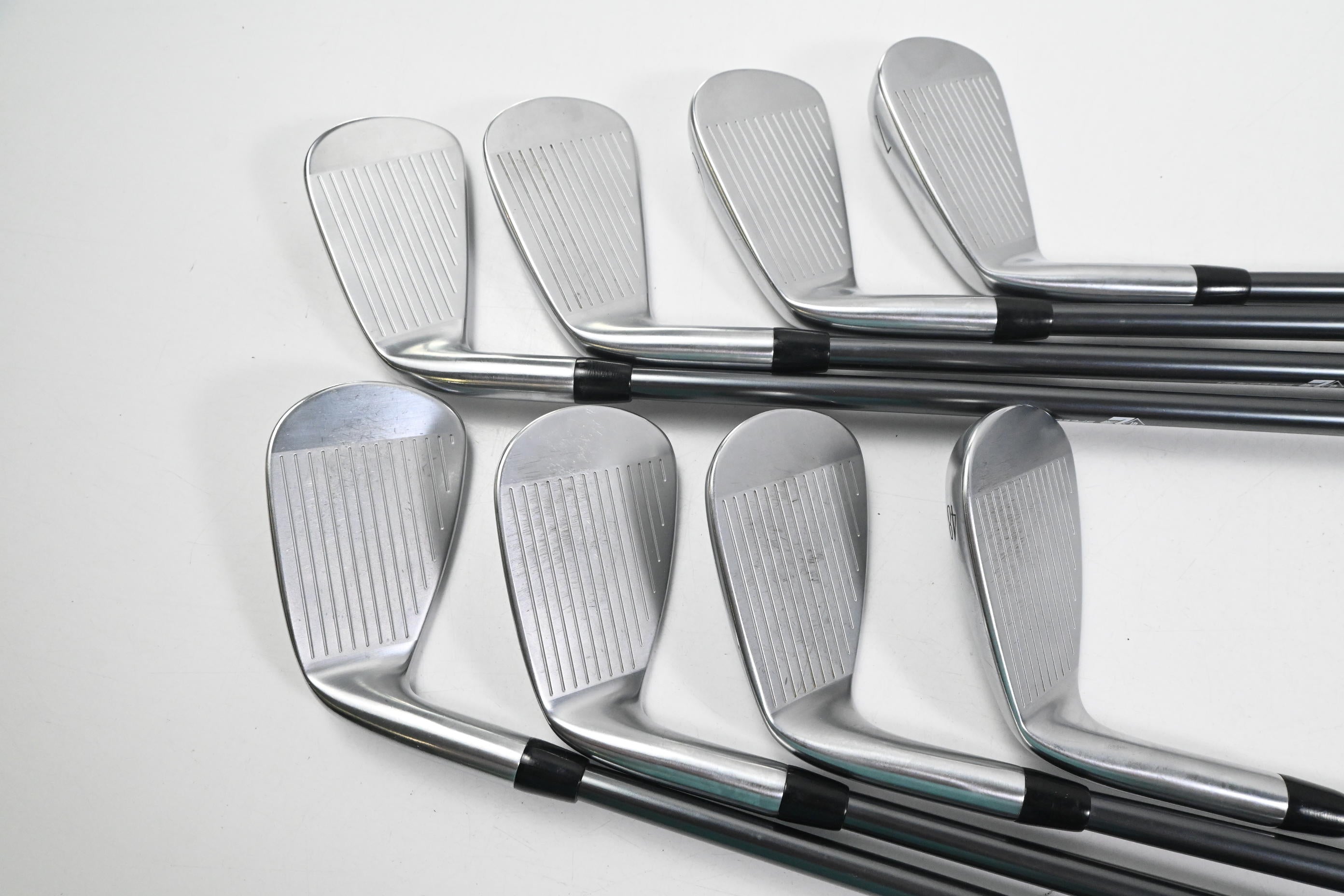 Titleist T250 2025 Irons / 4-PW+GW / Regular Flex MMT Black 65 Shafts