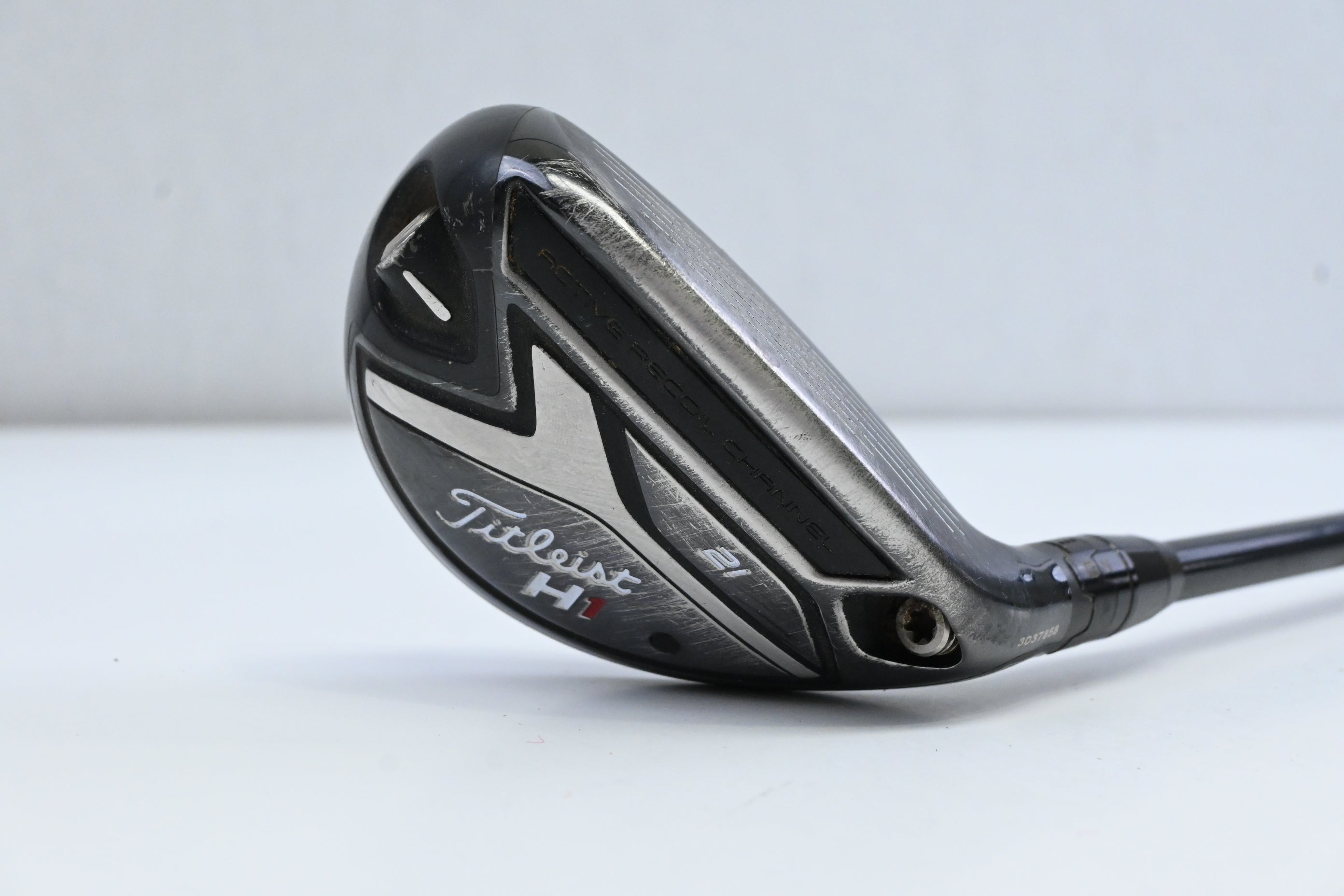 Titleist 818 H1 #3 Hybrid / 21 Degree / Regular Flex Tensei CK Blue 70 Shaft