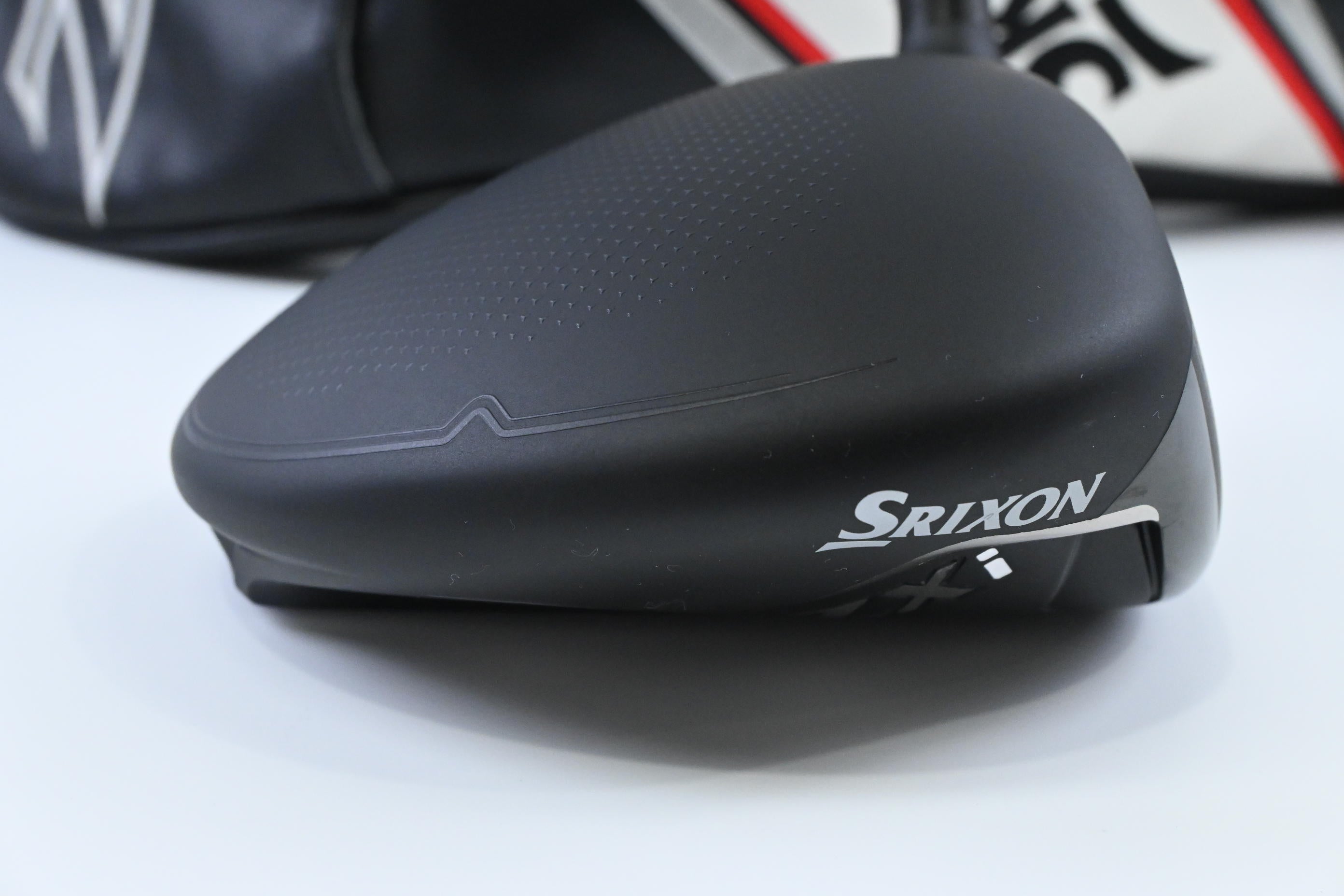 Srixon ZXi Driver / 10.5 Degree / Stiff Flex HZRDUS Gen5 Black 60 Shaft
