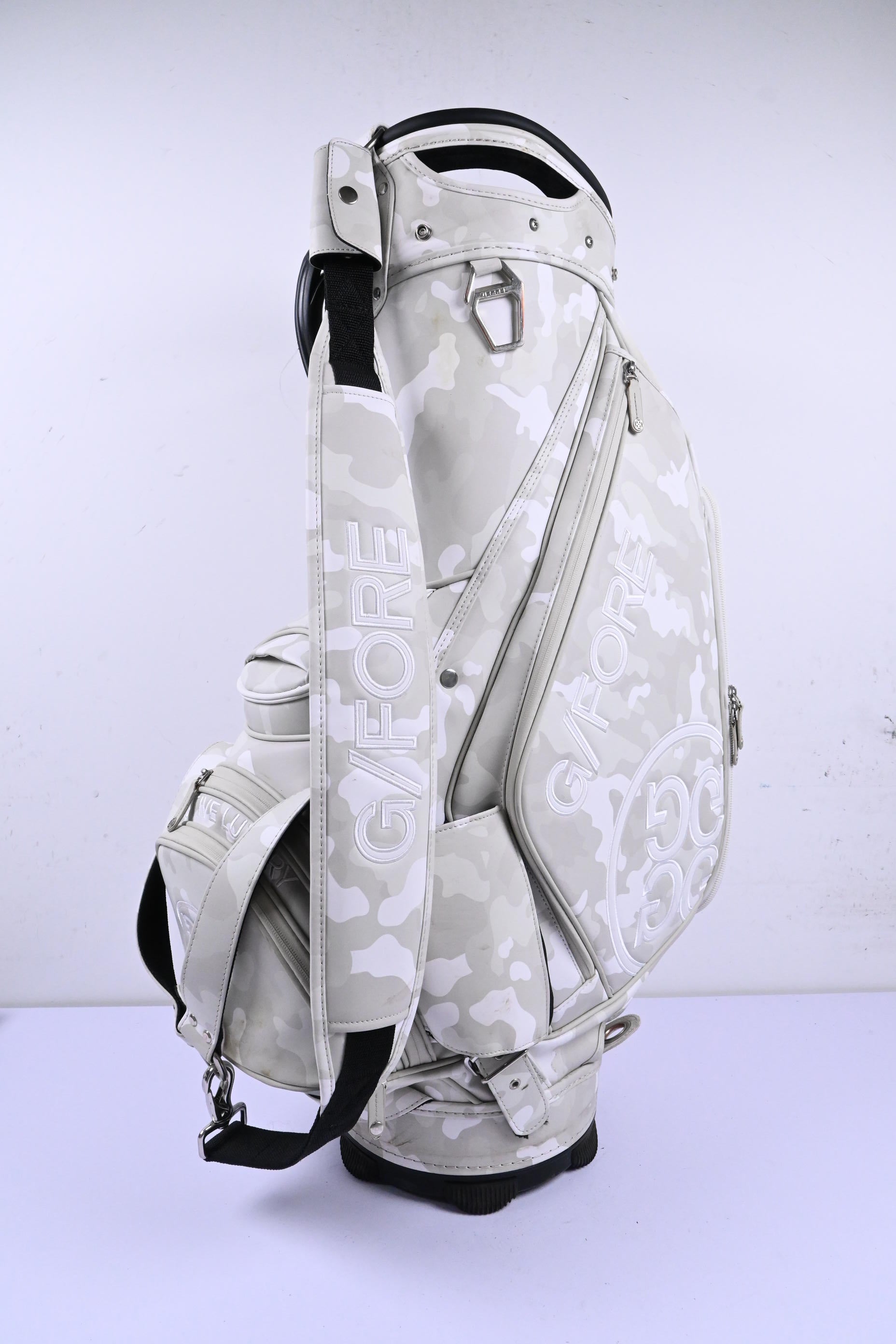 Vessel G/Fore Tour Bag / 6-Way Divider / Snow Camo