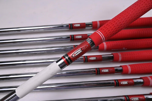 Taylormade Burner 2.0 Irons / 4-PW+SW / Regular Flex Taylormade 85 Shafts