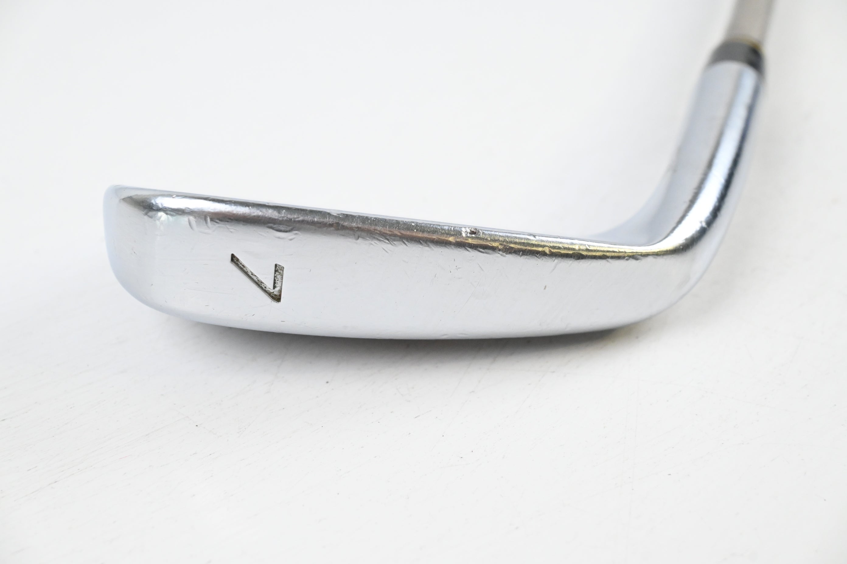 Taylormade Tour Preferred 2011 MC #7 Iron / Regular Flex Black Gold Shaft