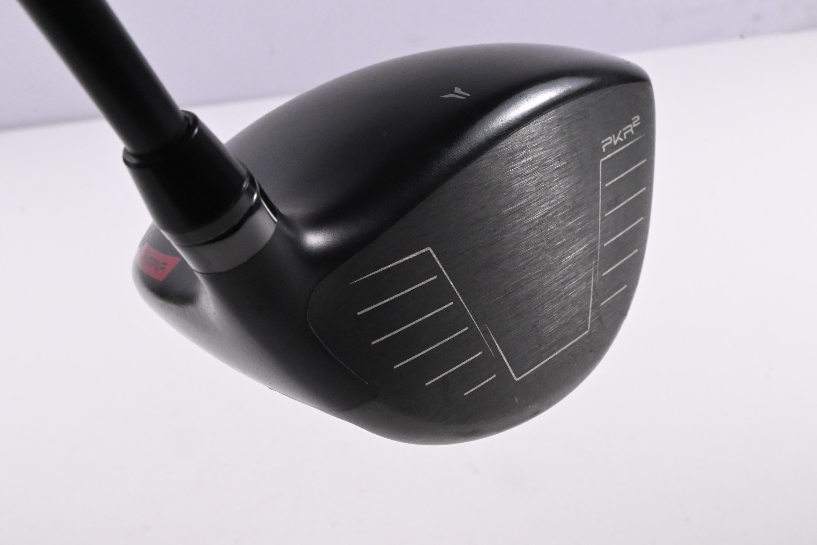 Left Hand Wilson Dynapower Titanium 2023 Driver / 10.5 Degree / Stiff Flex UST