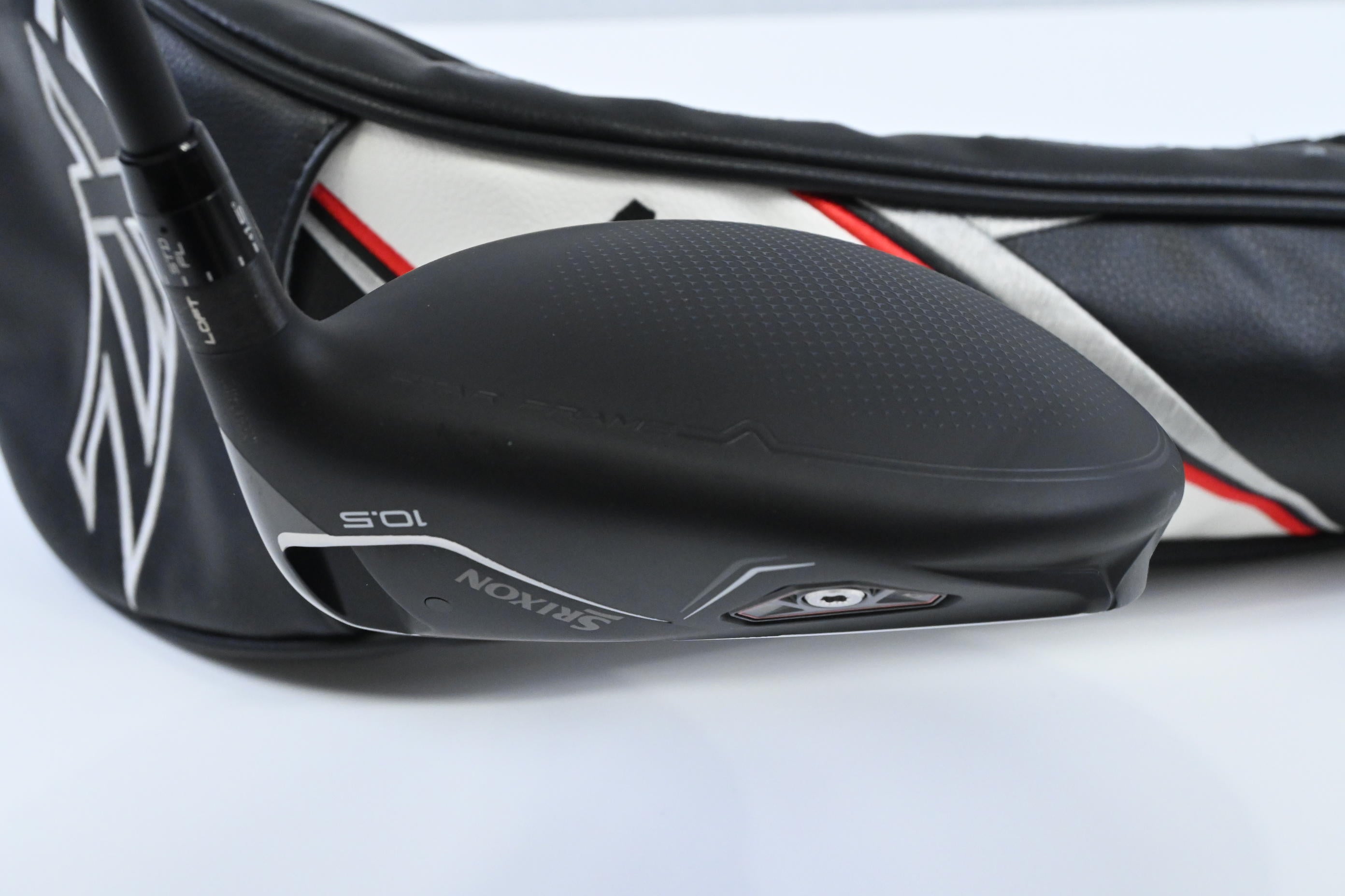 Srixon ZXi Driver / 10.5 Degree / Stiff Flex HZRDUS Gen5 Black 60 Shaft