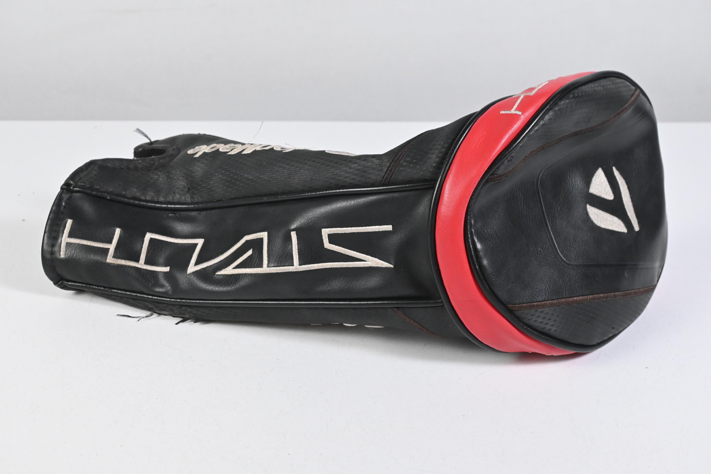 Taylormade Stealth Driver / 9 Degree / Regular Flex Fujikura Ventus Red 5 Shaft