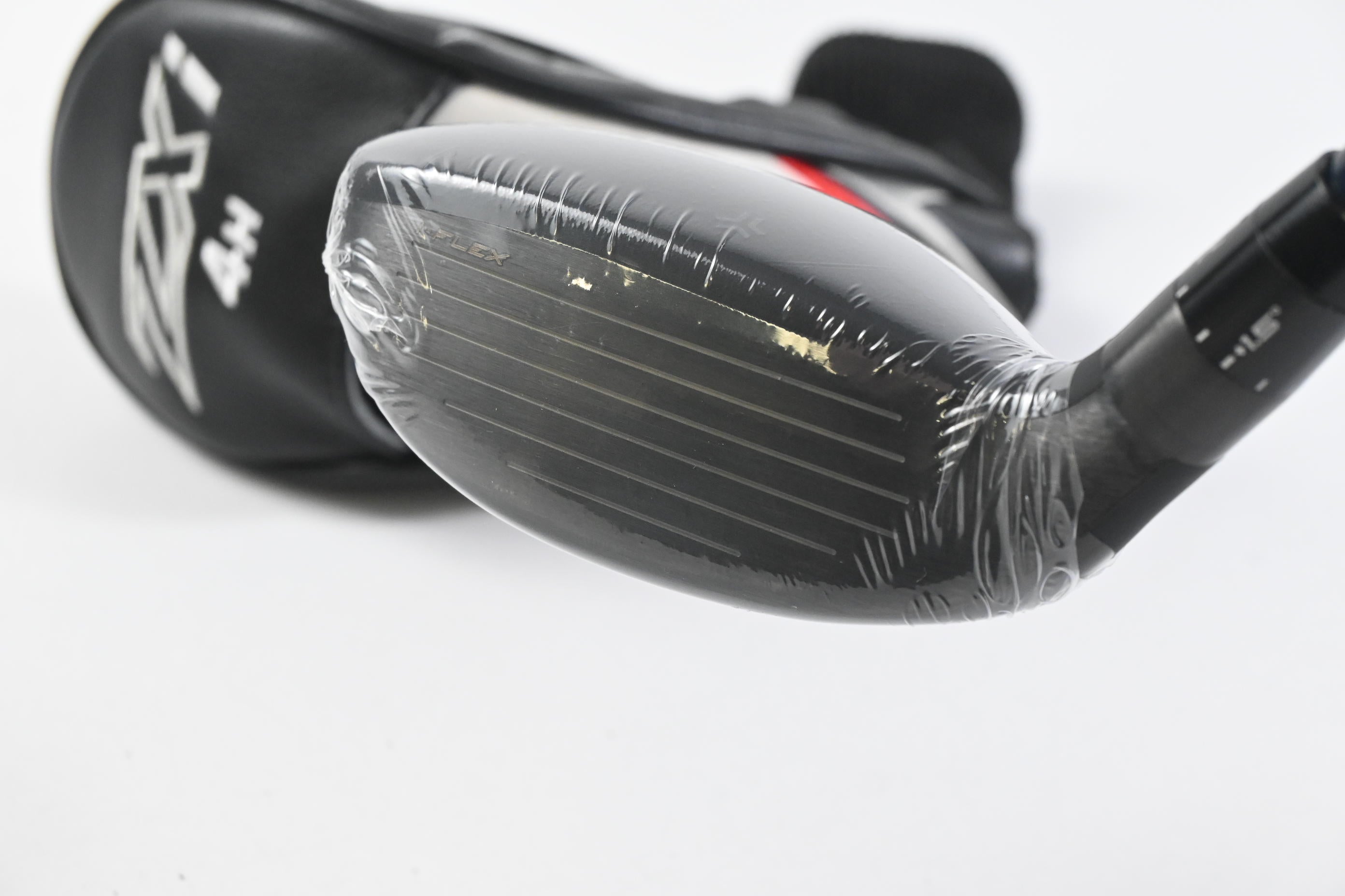 Srixon ZXi #4 Hybrid / 22 Degree / Regular Flex Fujikura Ventus TR Blue 7