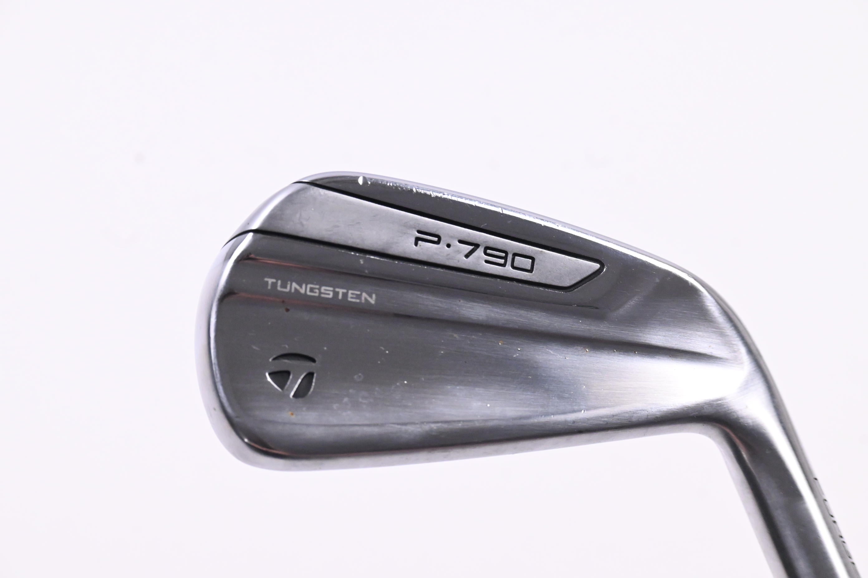 Taylormade P790 UDI 2017 #2 Iron / 17 Degree / Regular Flex Dynamic Gold 105