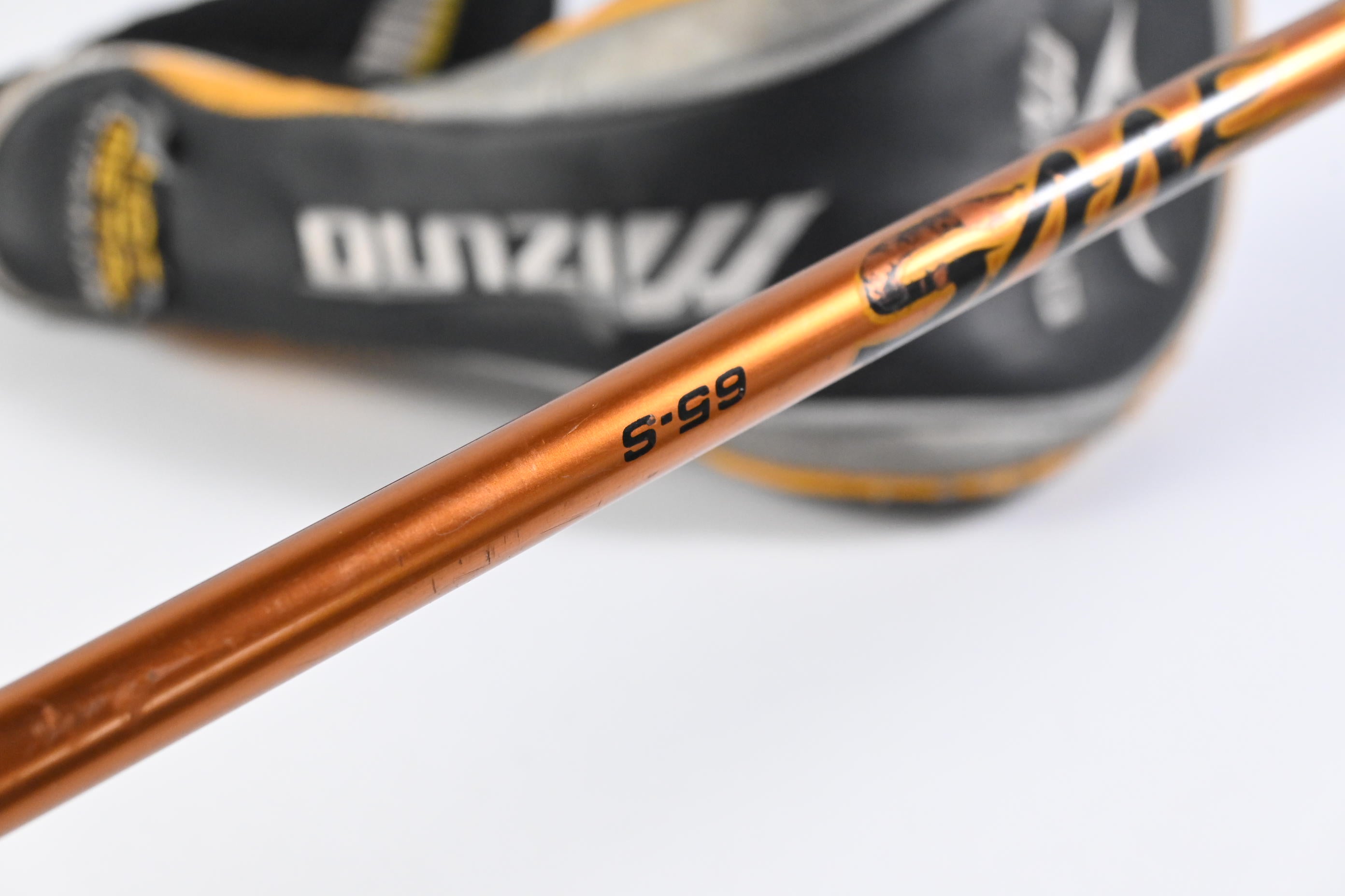 Mizuno MX-700 Driver / 10.5 Degree / Stiff Flex Aldila NVS 65 Shaft