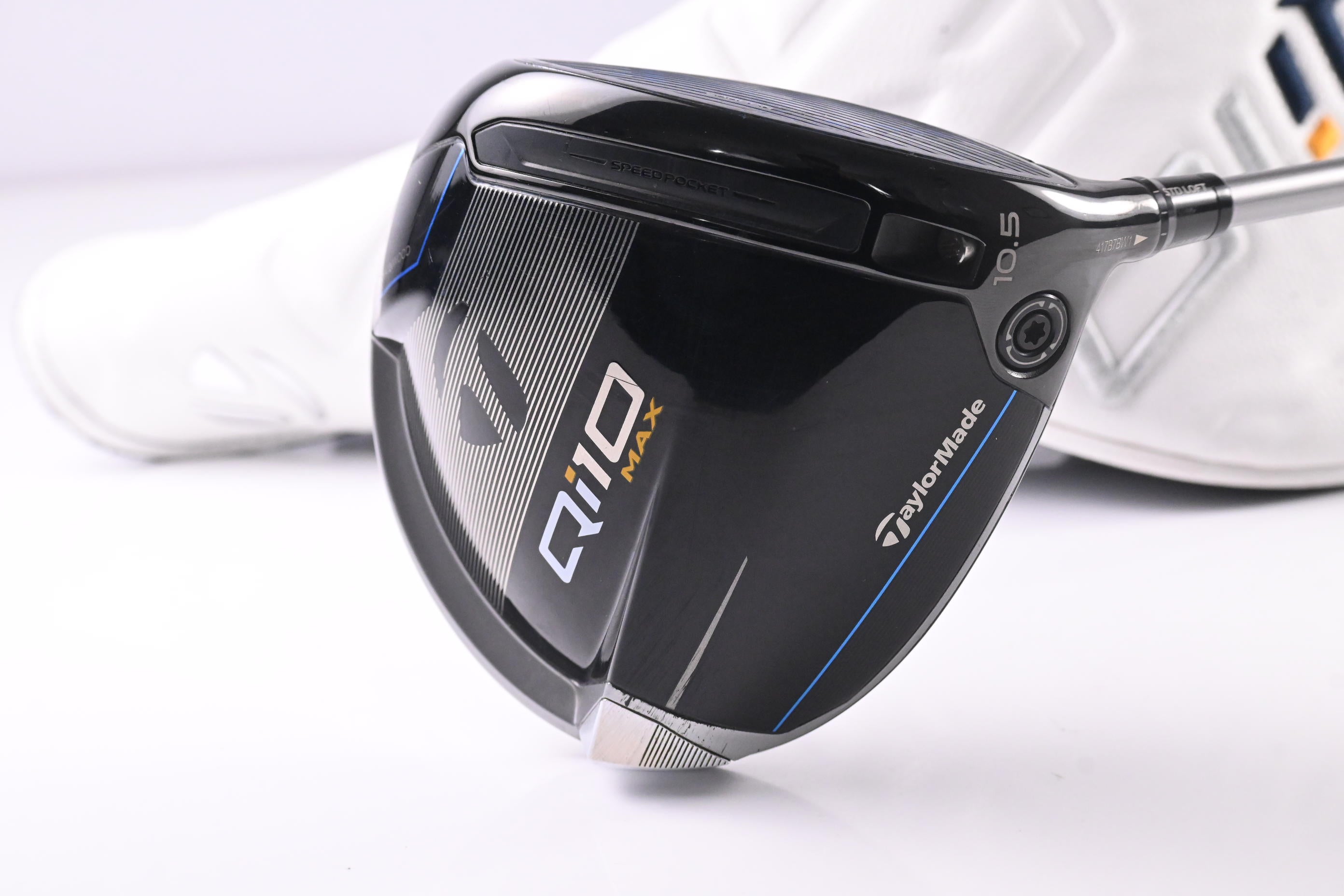 Taylormade Qi10 Max Driver / 10.5 Degree / Regular Flex Fujikura SpeederNX TCS