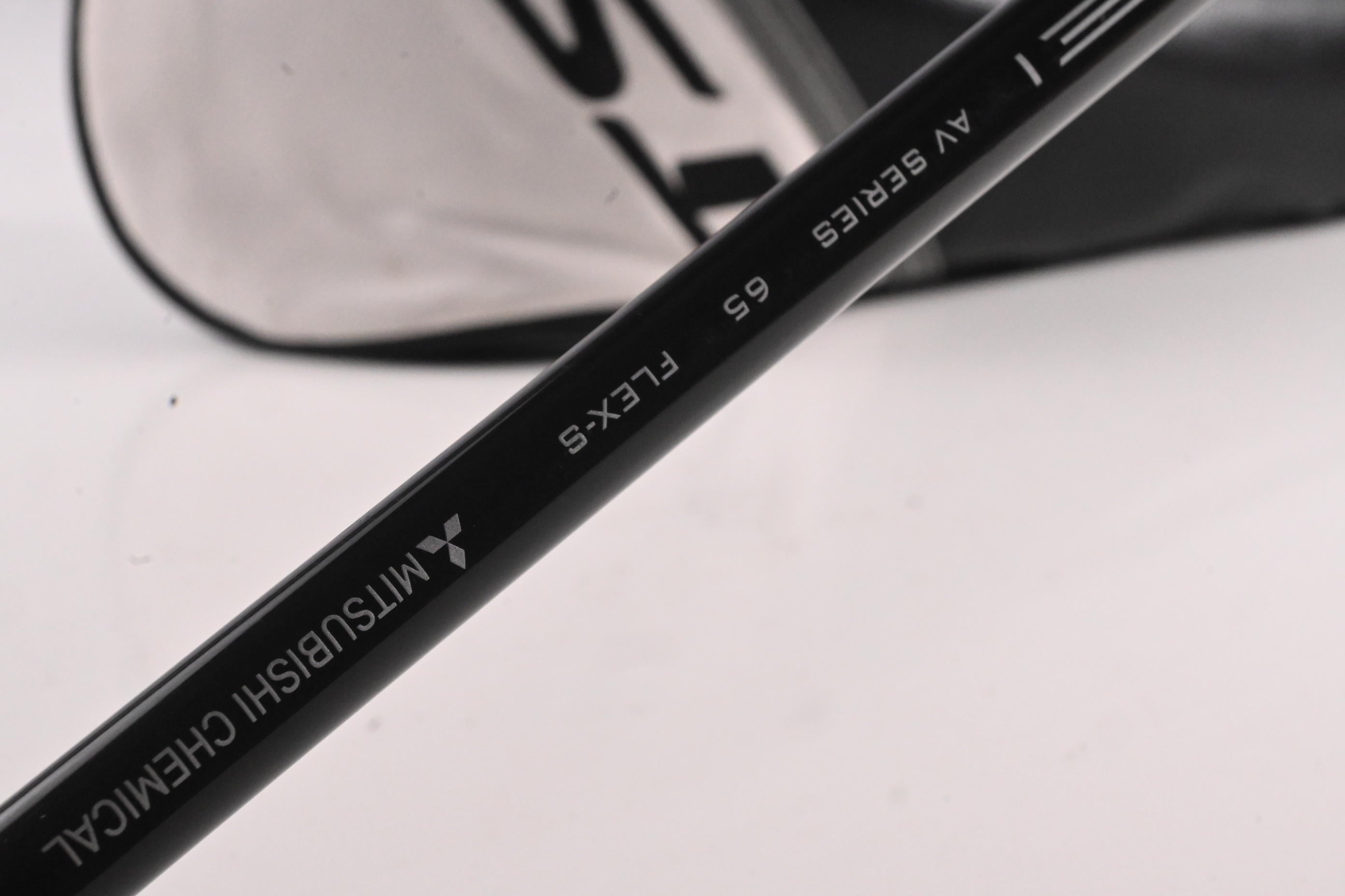 Titleist TSR3 #3 Wood / 15 Degree / Stiff Flex Tensei AV Raw Blue 65 Shaft
