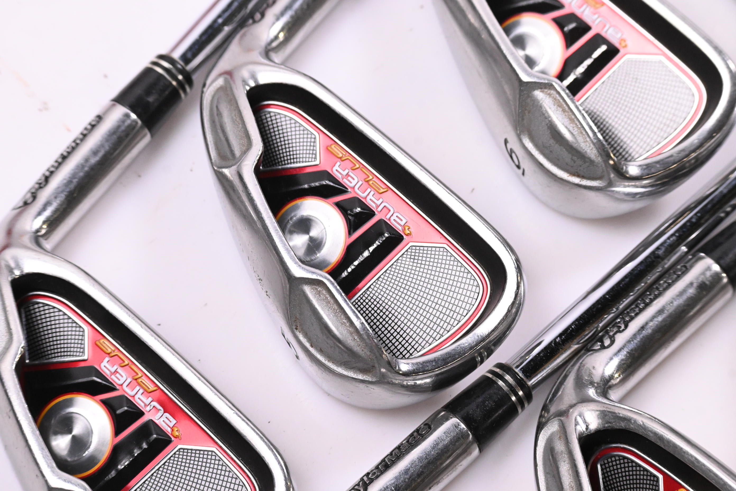 Taylormade Burner Plus Irons / 4-PW+SW / Uniflex Burner 85 Shafts