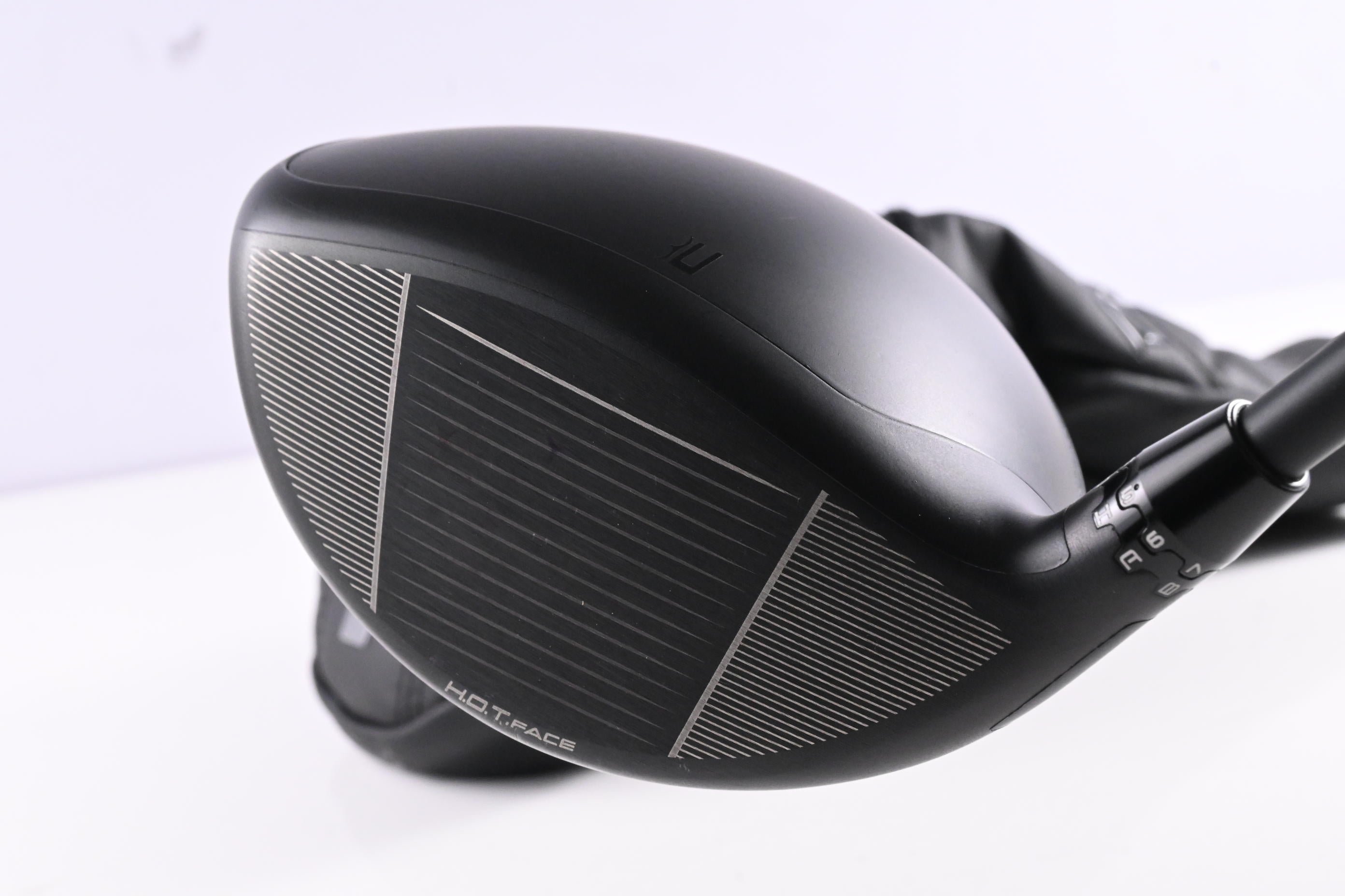 Cobra DS-Adapt X Driver / 10.5 Degree / Regular Flex Vanquish 4 Shaft