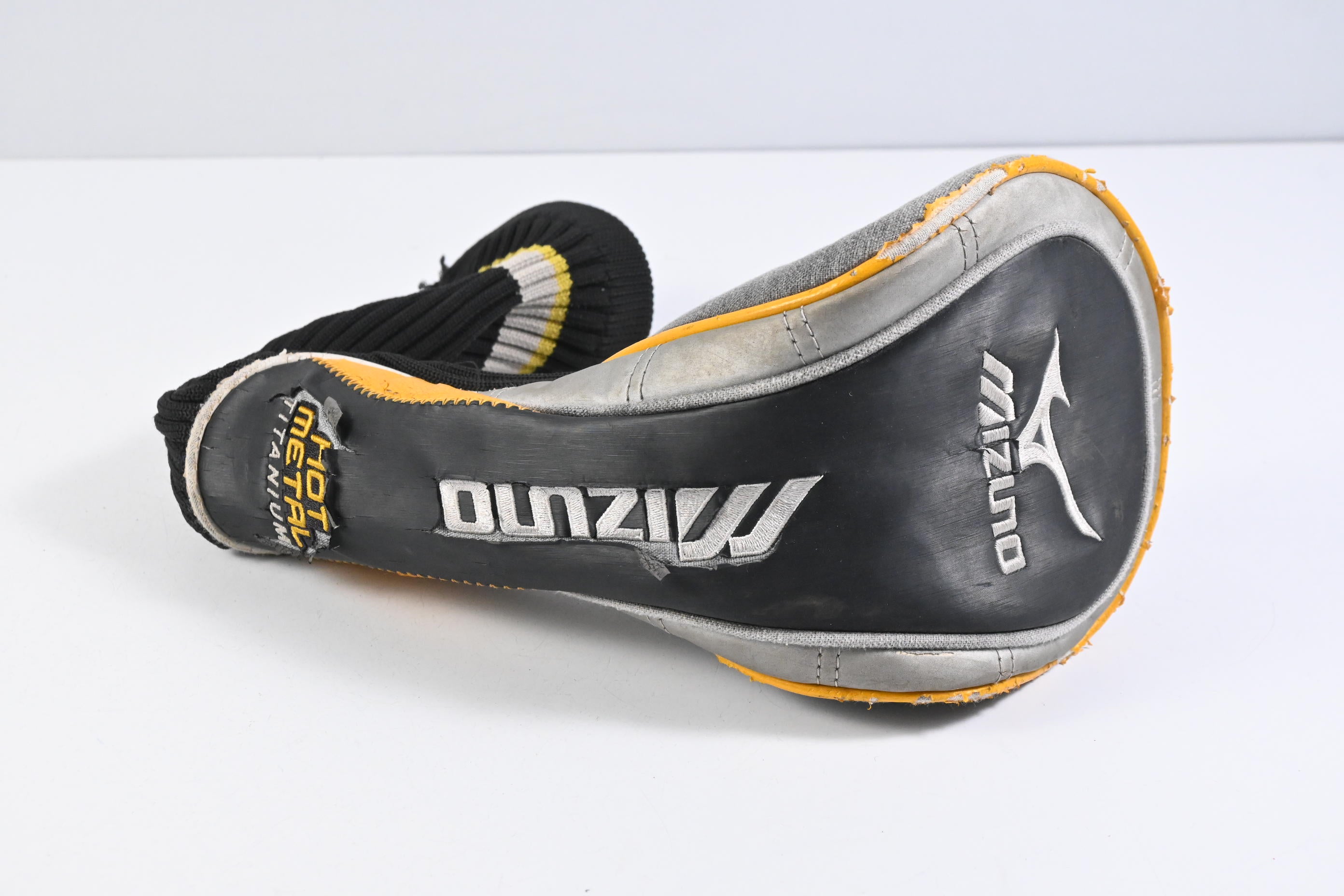 Mizuno MX-700 Driver / 10.5 Degree / Stiff Flex Aldila NVS 65 Shaft