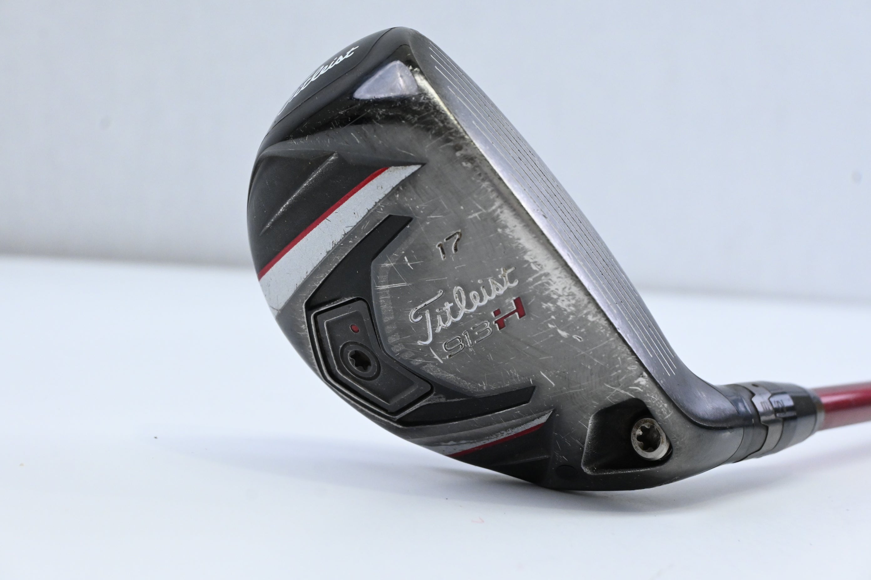 Titleist 913H #2 Hybrid / 17 Degree / Senior Flex Bassara 60 Shaft
