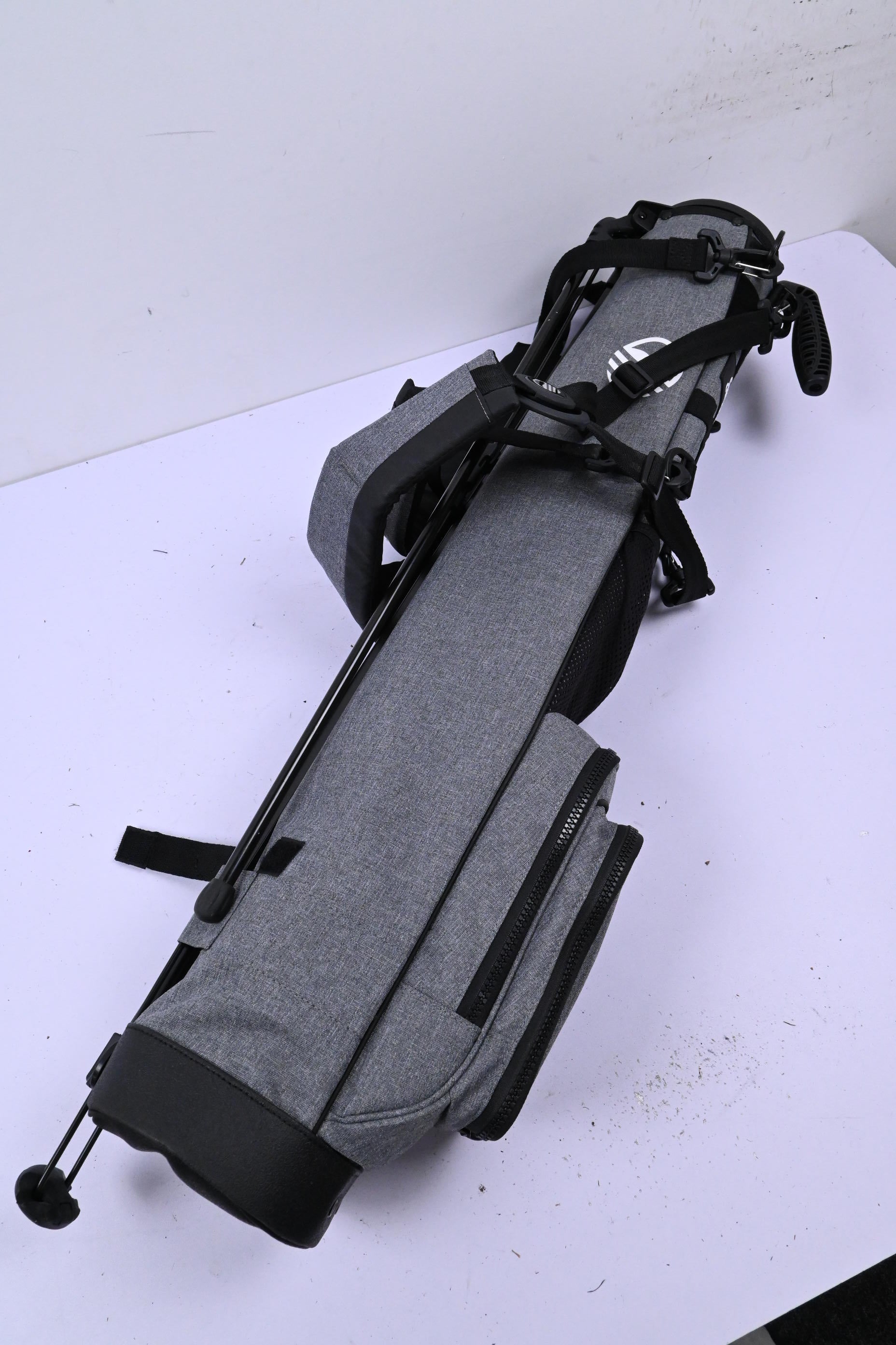Sunday Golf Stand Bag / 3-Way Divider / Grey & Black