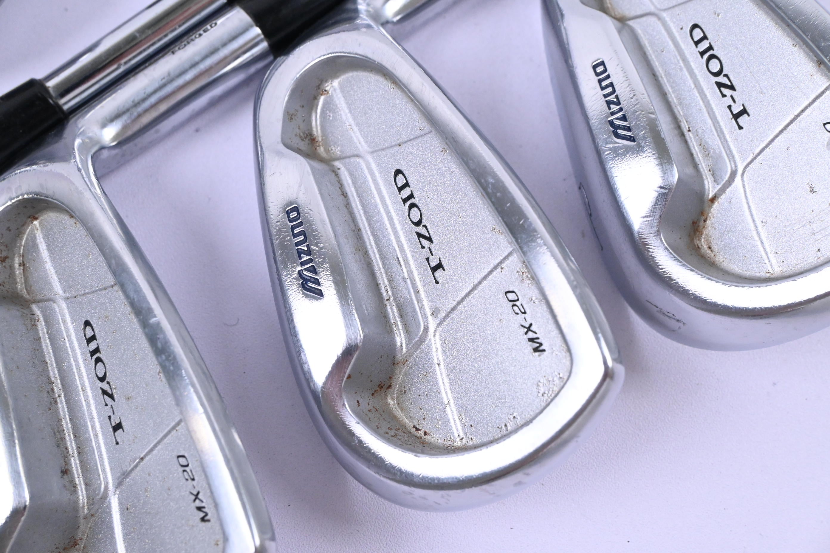 Mizuno MX-20 Irons / 3-PW / Regular Flex Dynamic Gold Lite R300 Shafts