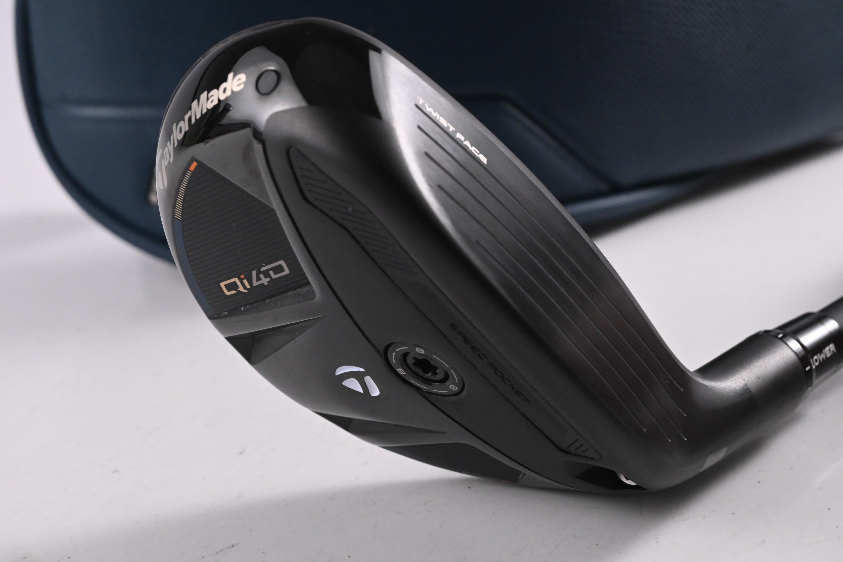 Taylormade Qi4D #4 Hybrid / 22 Degree / Regular Flex KBS REAX 65 Shaft