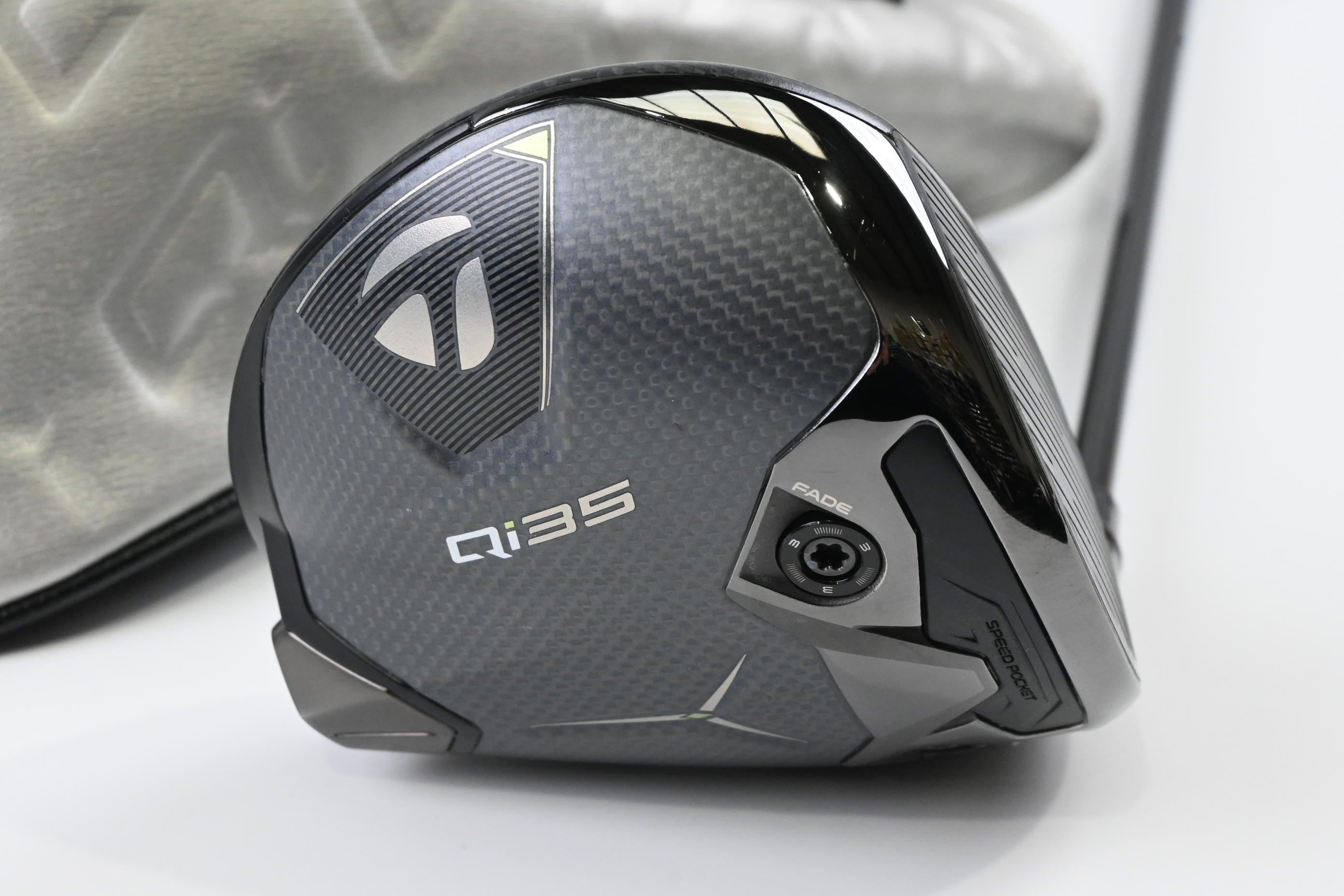 Taylormade Qi35 LS Driver / 9 Degree / Stiff Flex HZRDUS Gen4 Black 60 Shaft