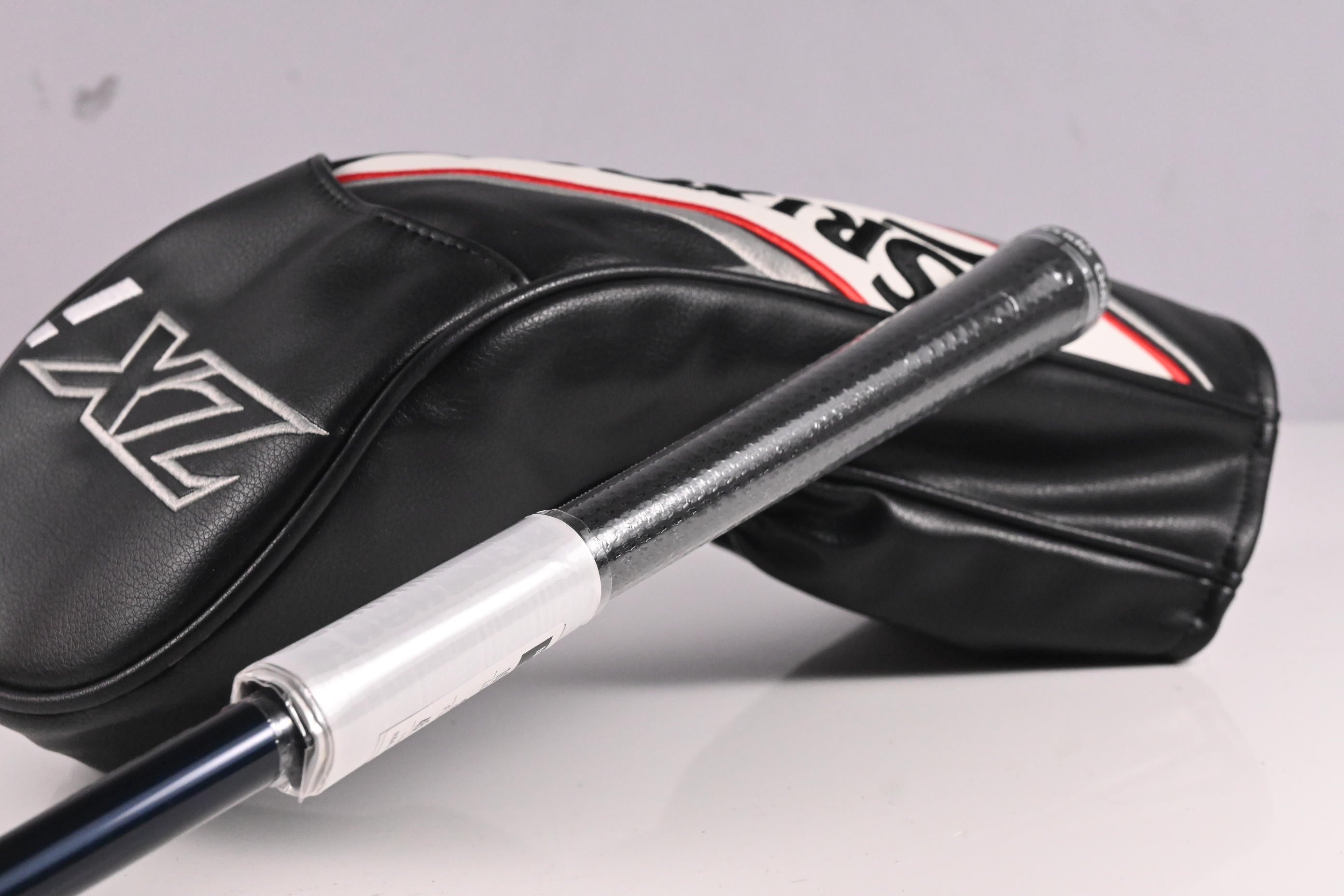 Srixon ZXi Driver / 10.5 Degree / Stiff Flex Fujikura Ventus TR Blue 6 Shaft