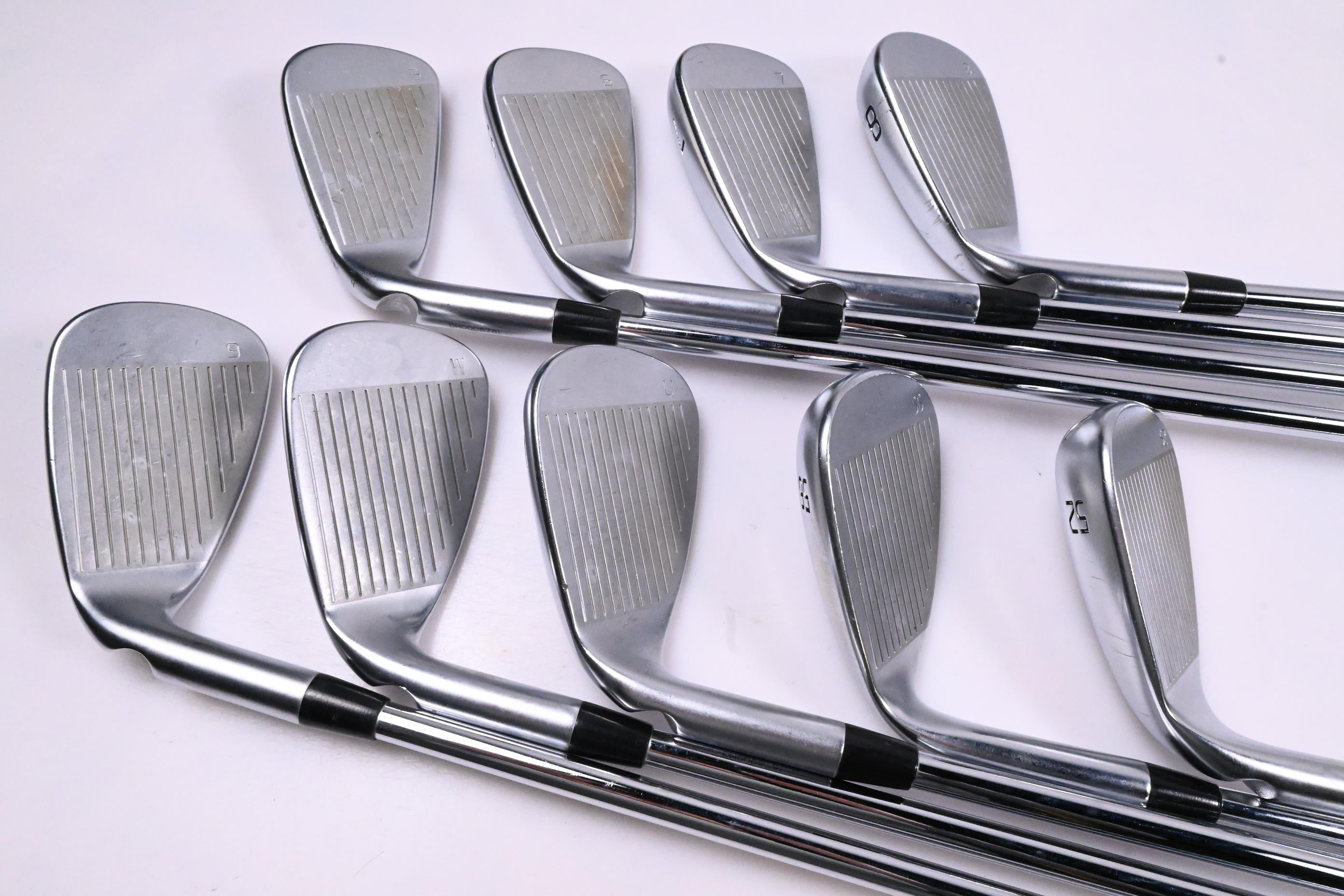 Ping G440 Irons / 5-PW+GW+52°+56° / Blue Dot / Regular Flex Ping AWT 3.0