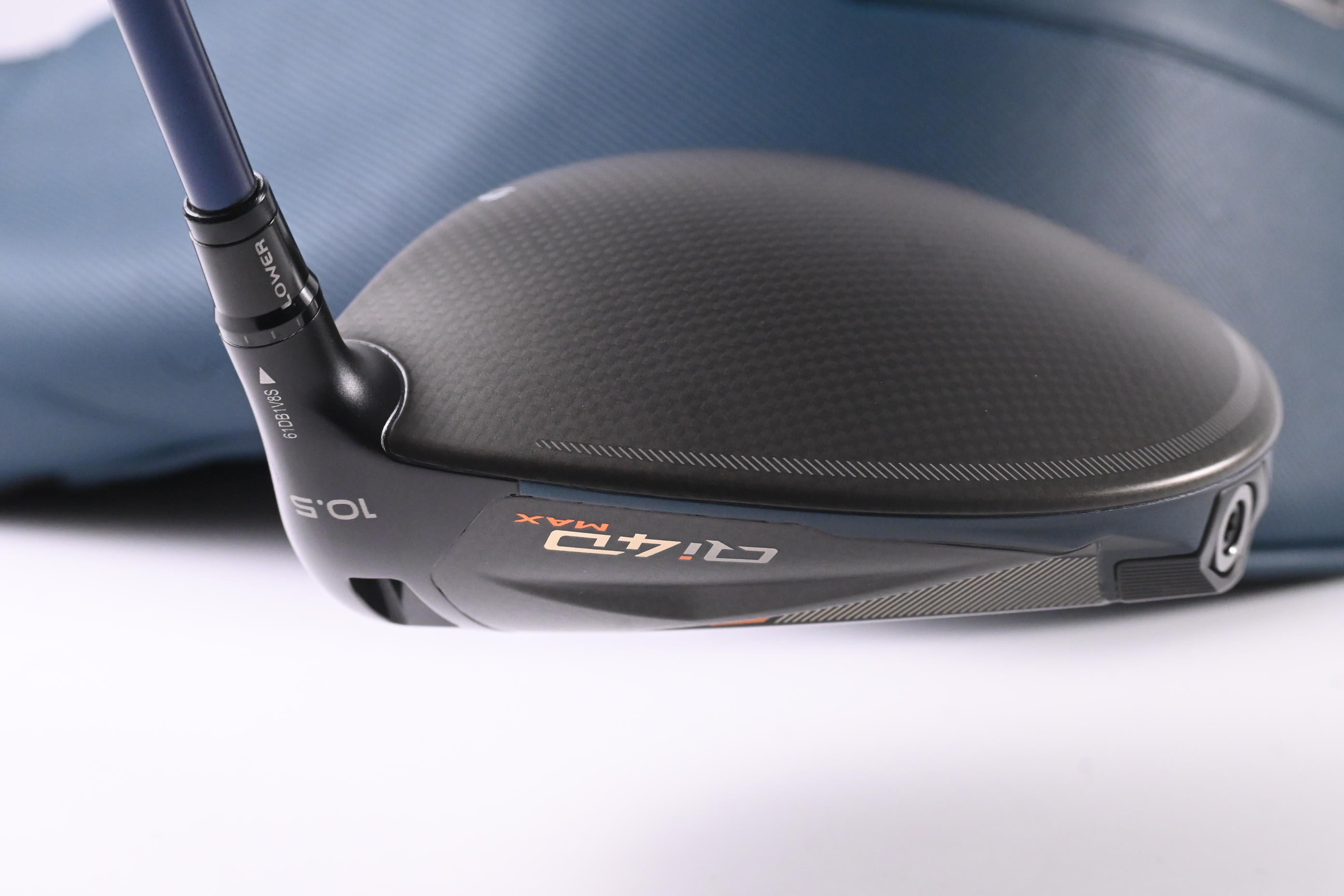Taylormade Qi4D Max Driver / 10.5 Degree / Regular Flex Fujikura Ventus Blue 5