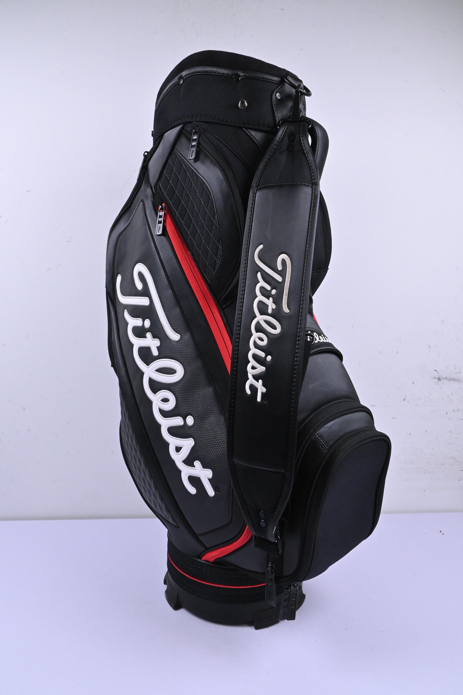 Titleist Tour Bag / 6-Way Divider / Black, Red & White