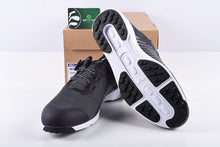 Load image into Gallery viewer, Mizuno Nexlite 008 Boa Spikeless Golf Shoes / Size UK 9.5 / Black

