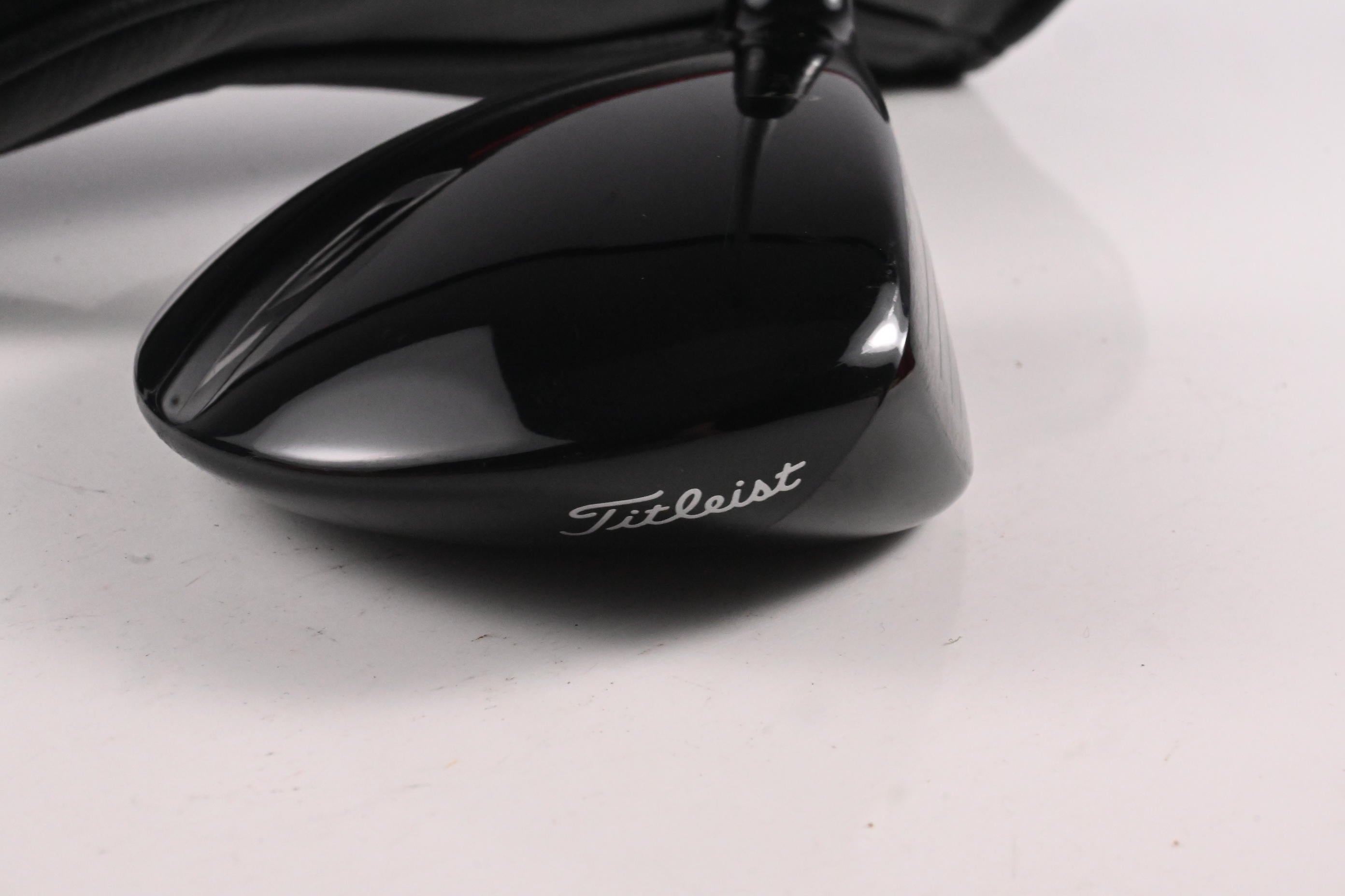 Titleist GT2 #3 Wood / 16.5 Degree / Stiff Flex Aldila Ascent Red 60 Shaft