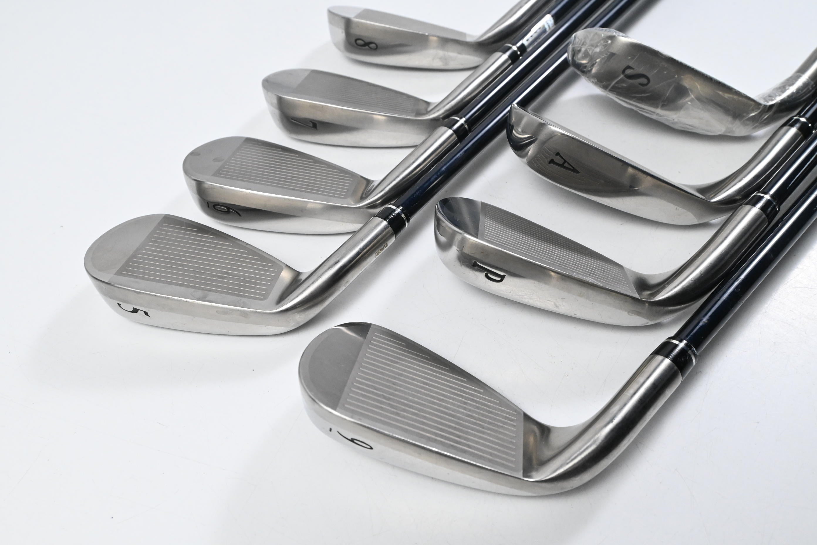 XXIO 12 Irons / 5-PW+GW+SW / Stiff Flex XXI0 DST MP1200 50 Shafts