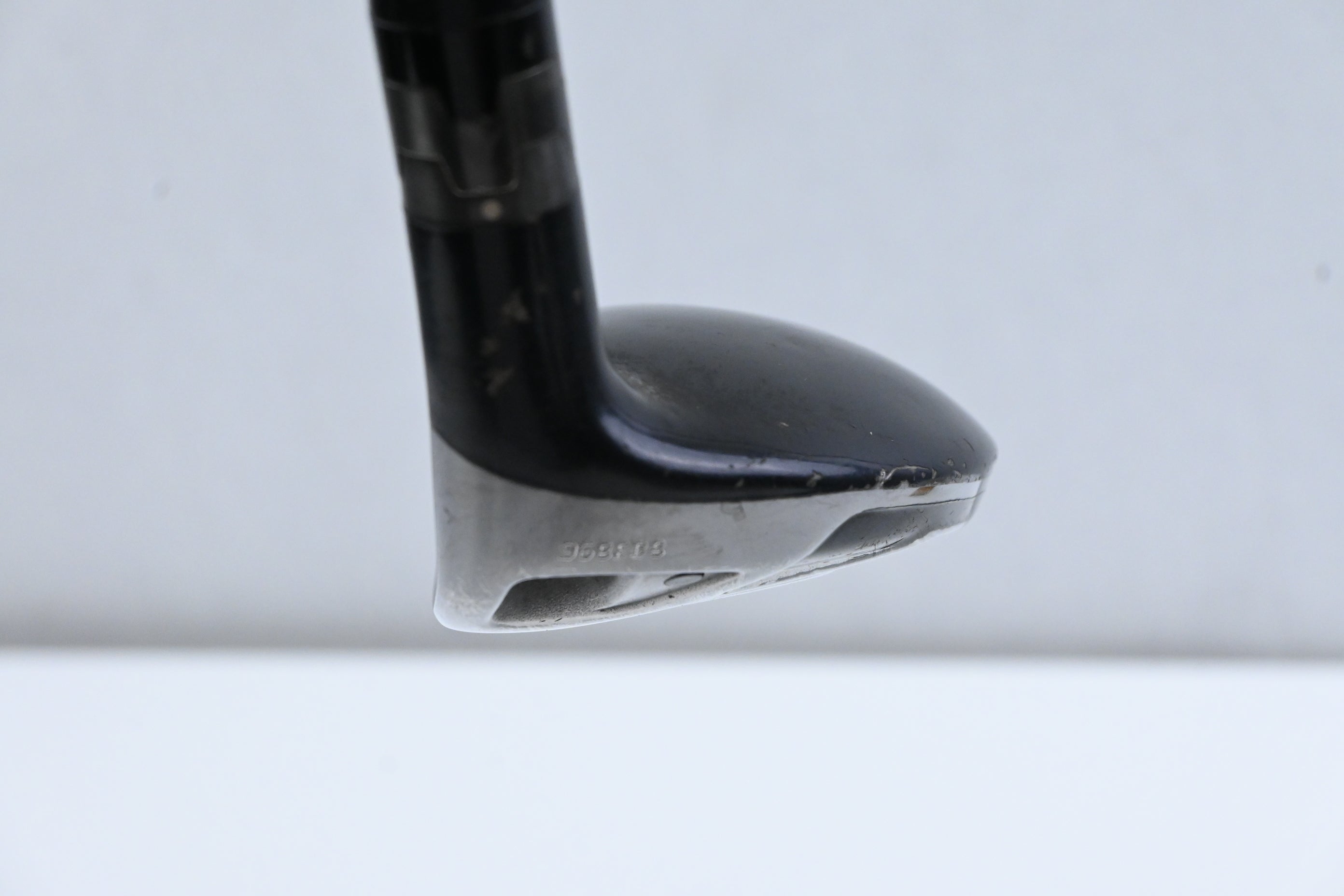 Titleist 910H #3 Hybrid / 21 Degree / Senior Flex Bassara 60 Shaft
