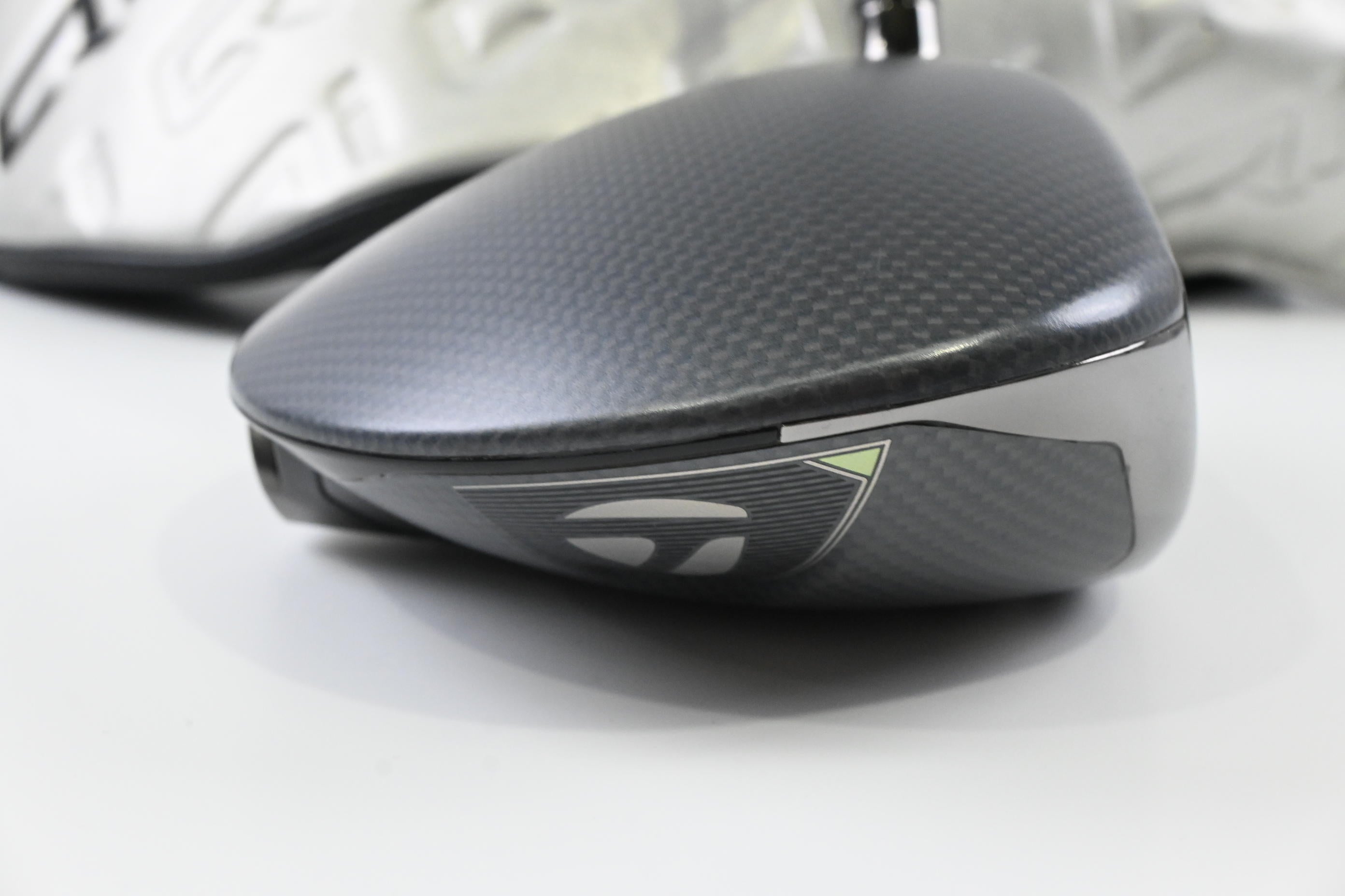 Taylormade Qi35 LS Driver / 9 Degree / Senior Flex Fujikura Speeder NX 50