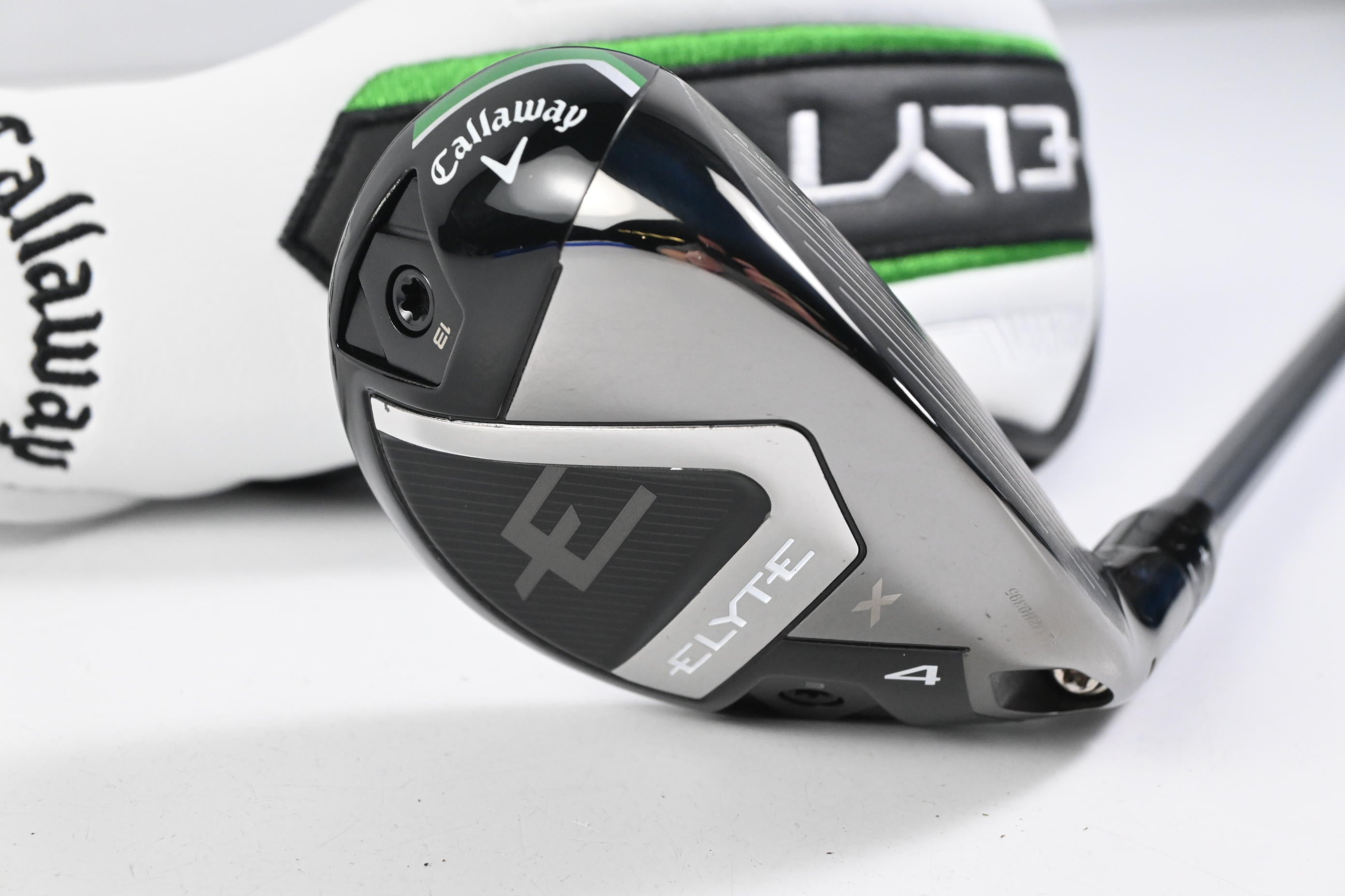 Callaway Elyte #4 Hybrid / 21 Degree / Regular Flex Denali Charcoal 60 Shaft