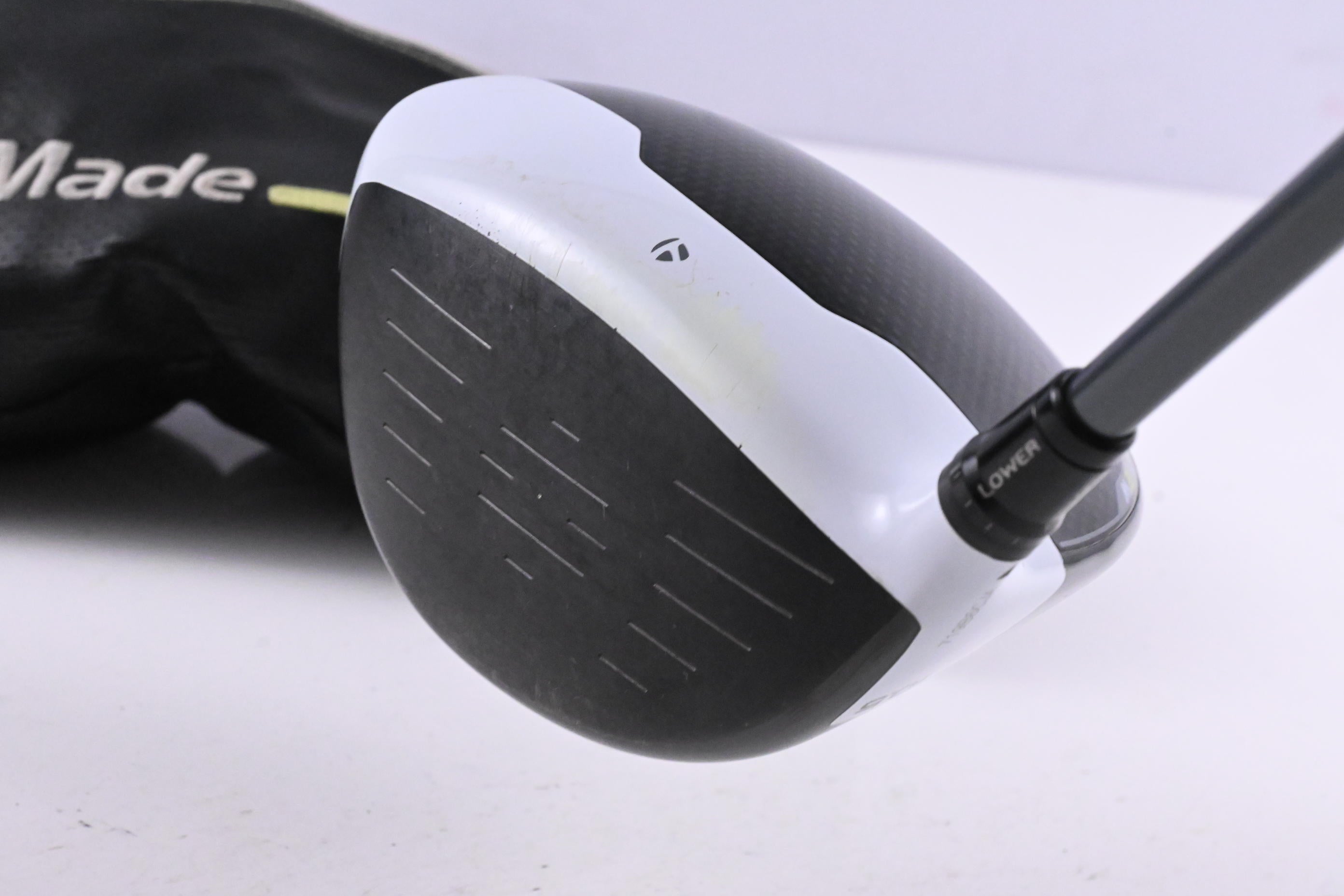 Taylormade M2 2017 Driver / 10.5 Degree / Regular Flex Matrix White Tie X5 55